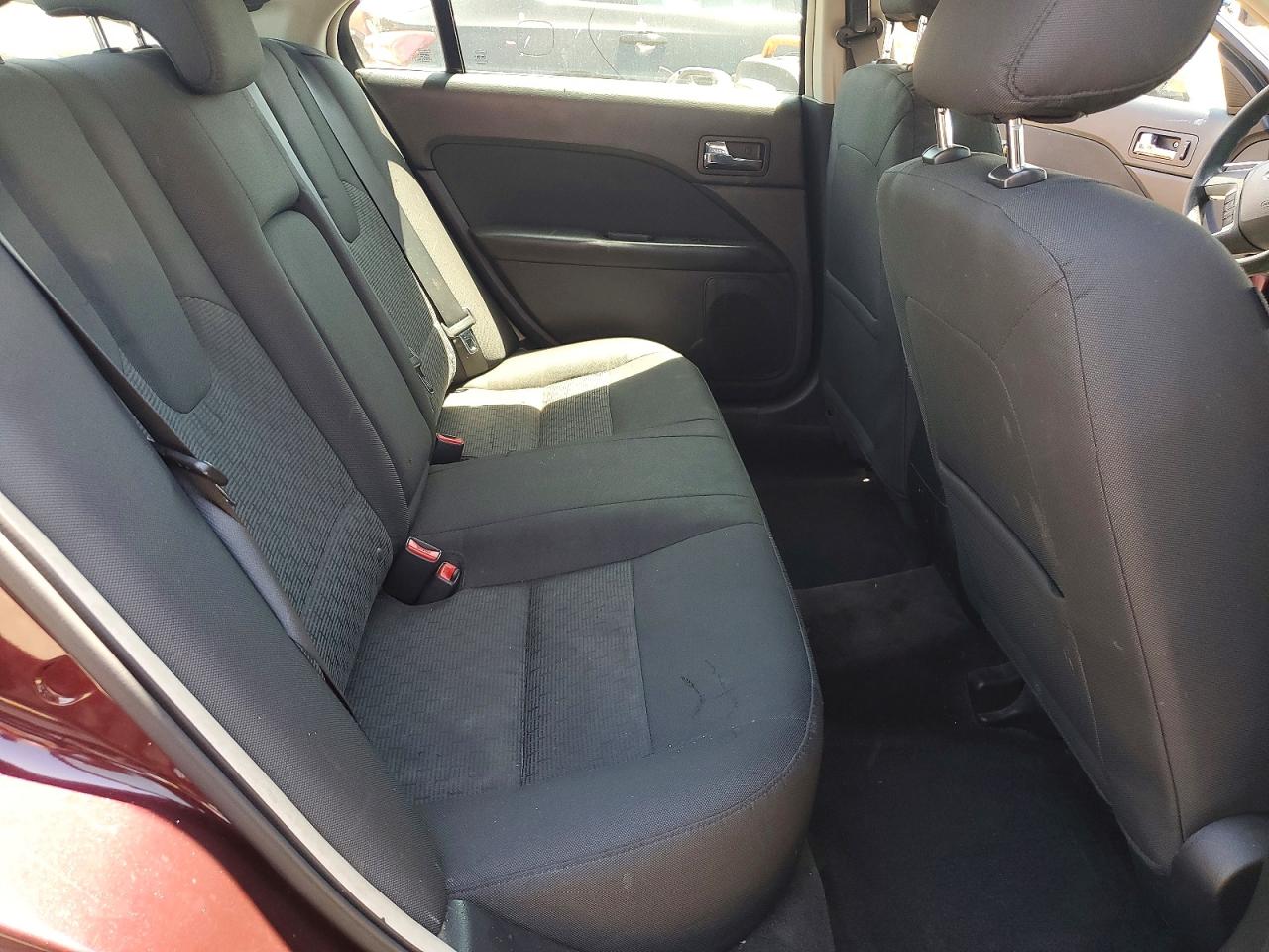 2011 Ford Fusion Se Purple vin: 3FAHP0HAXBR326876