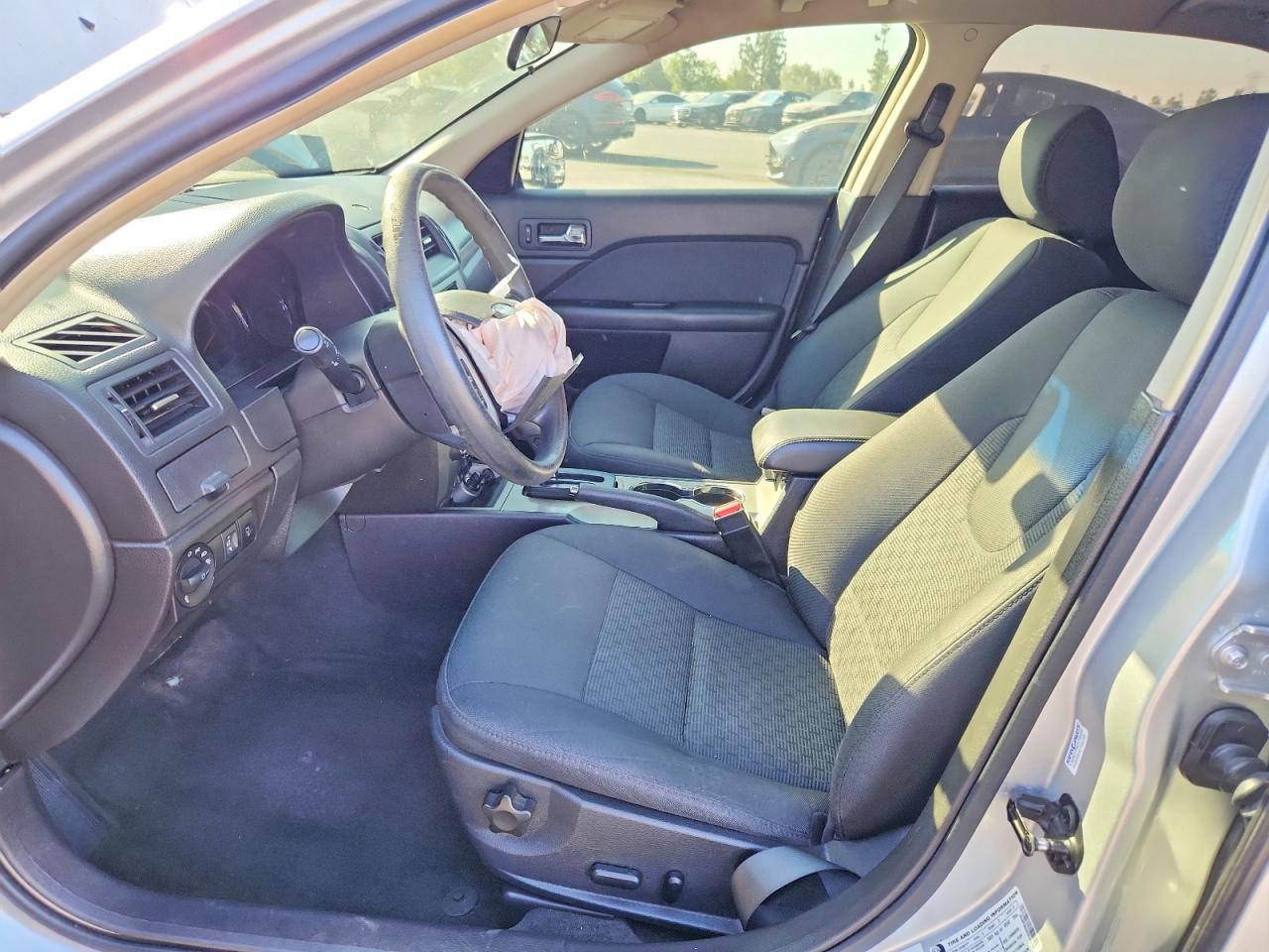 2012 Ford Fusion Se Silver vin: 3FAHP0HAXCR145200