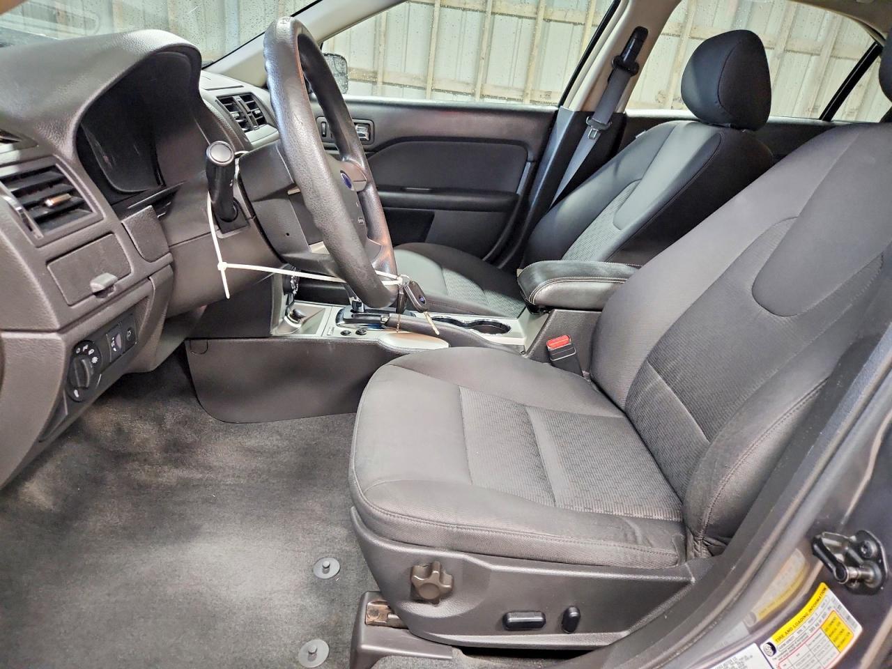 2012 Ford Fusion Se Серый vin: 3FAHP0HAXCR222518