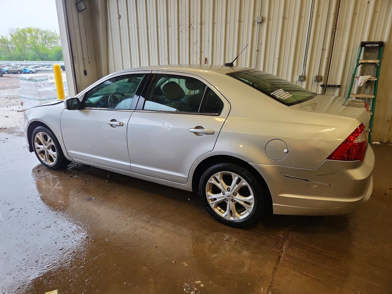 2012 Ford Fusion Se Silver vin: 3FAHP0HAXCR229596
