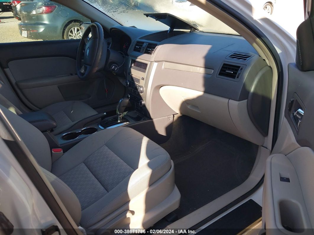 2012 Ford Fusion Se Белый vin: 3FAHP0HAXCR233308
