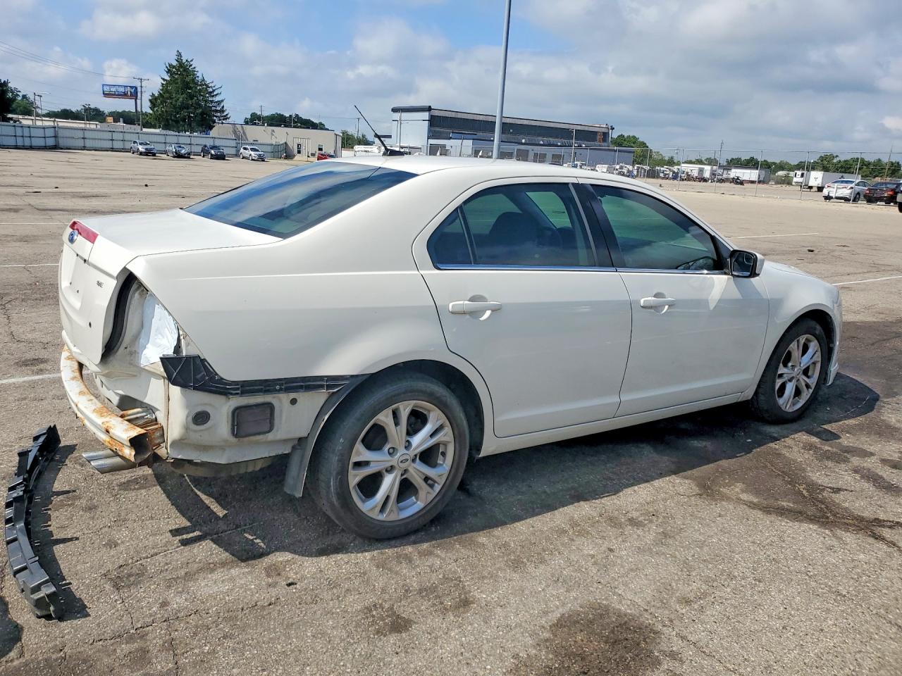 2012 Ford Fusion Se Белый vin: 3FAHP0HAXCR233308