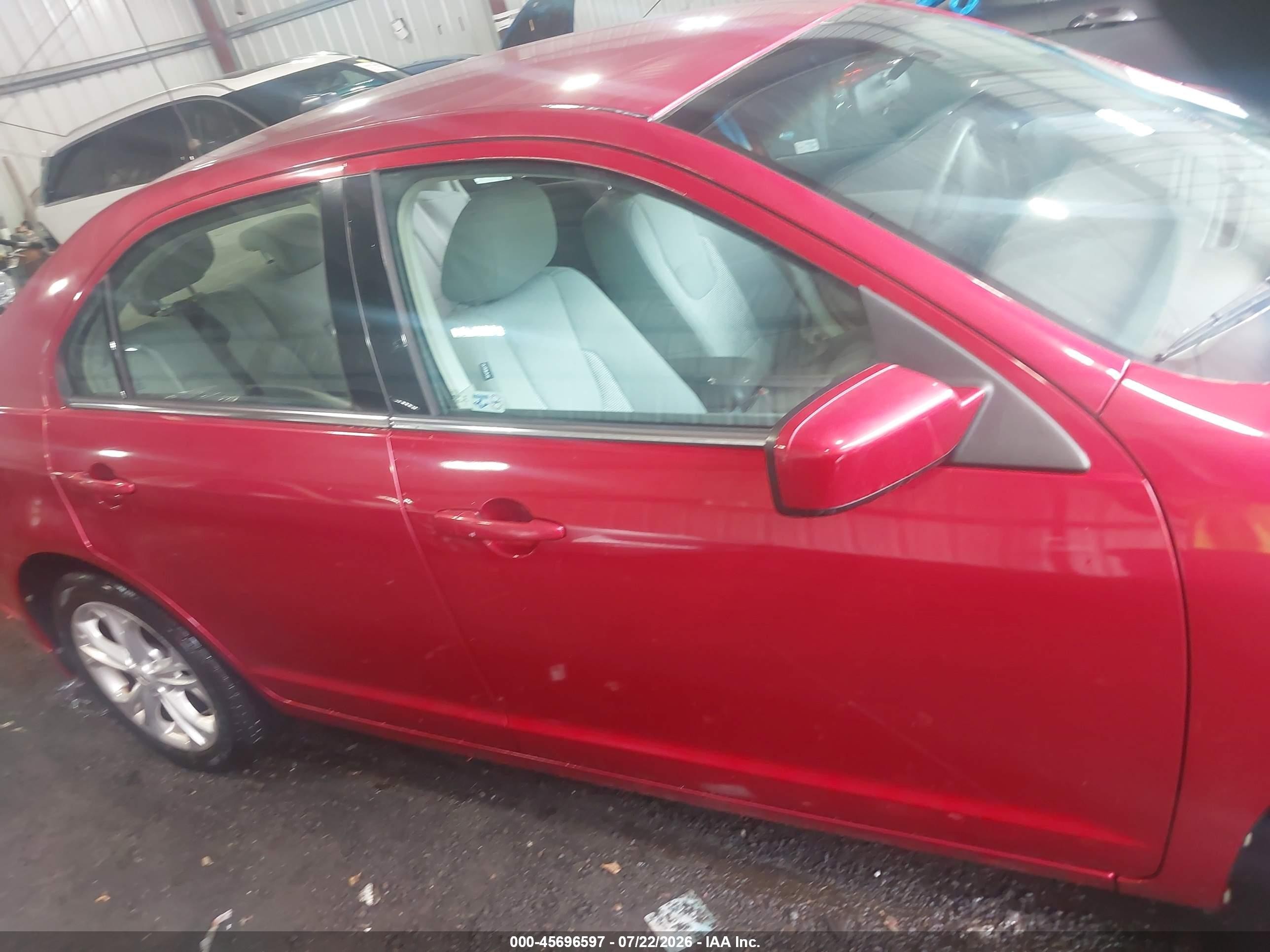 2012 Ford Fusion Se Red vin: 3FAHP0HAXCR255065
