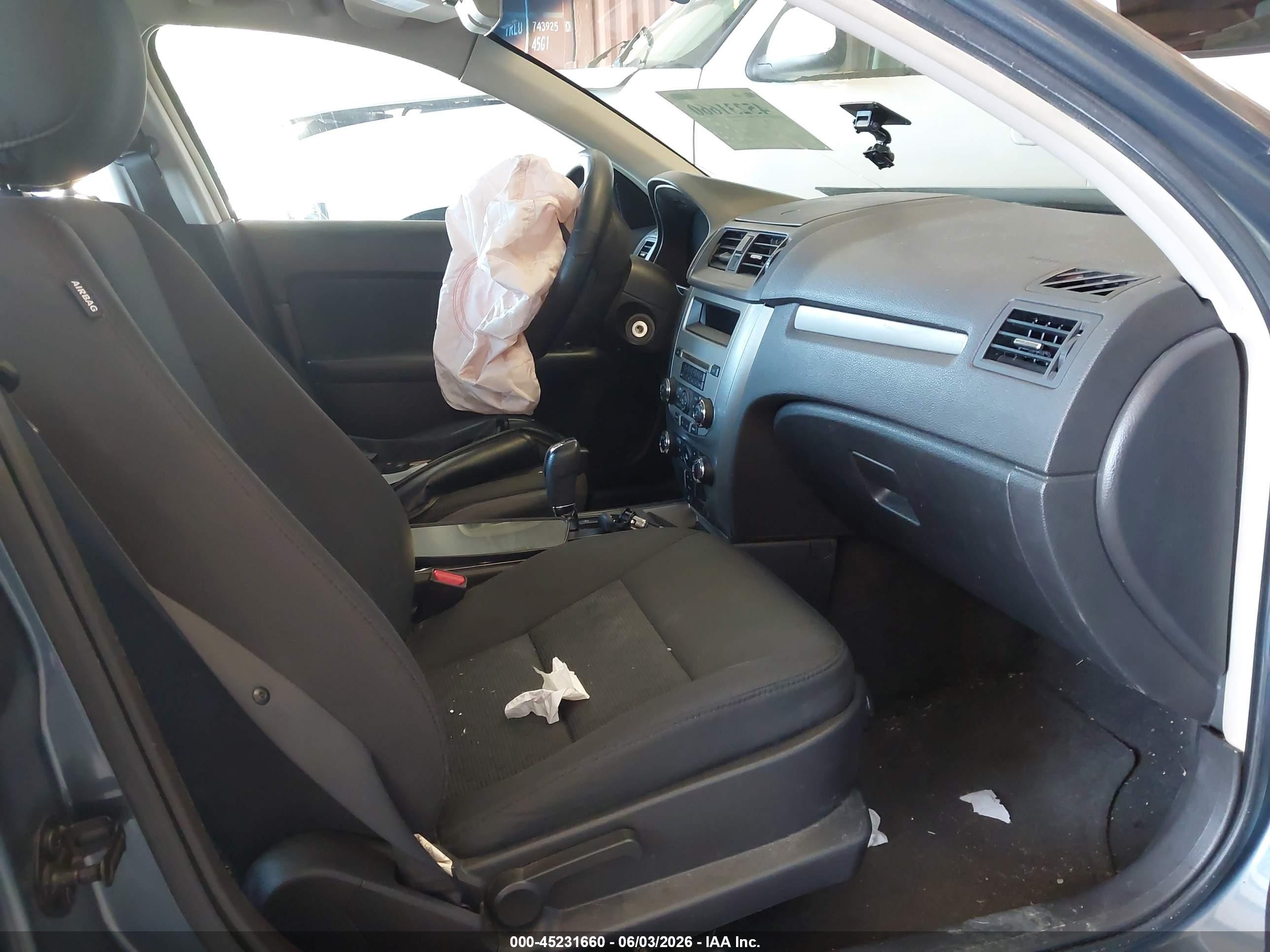 2012 Ford Fusion Se Light Blue vin: 3FAHP0HAXCR298904