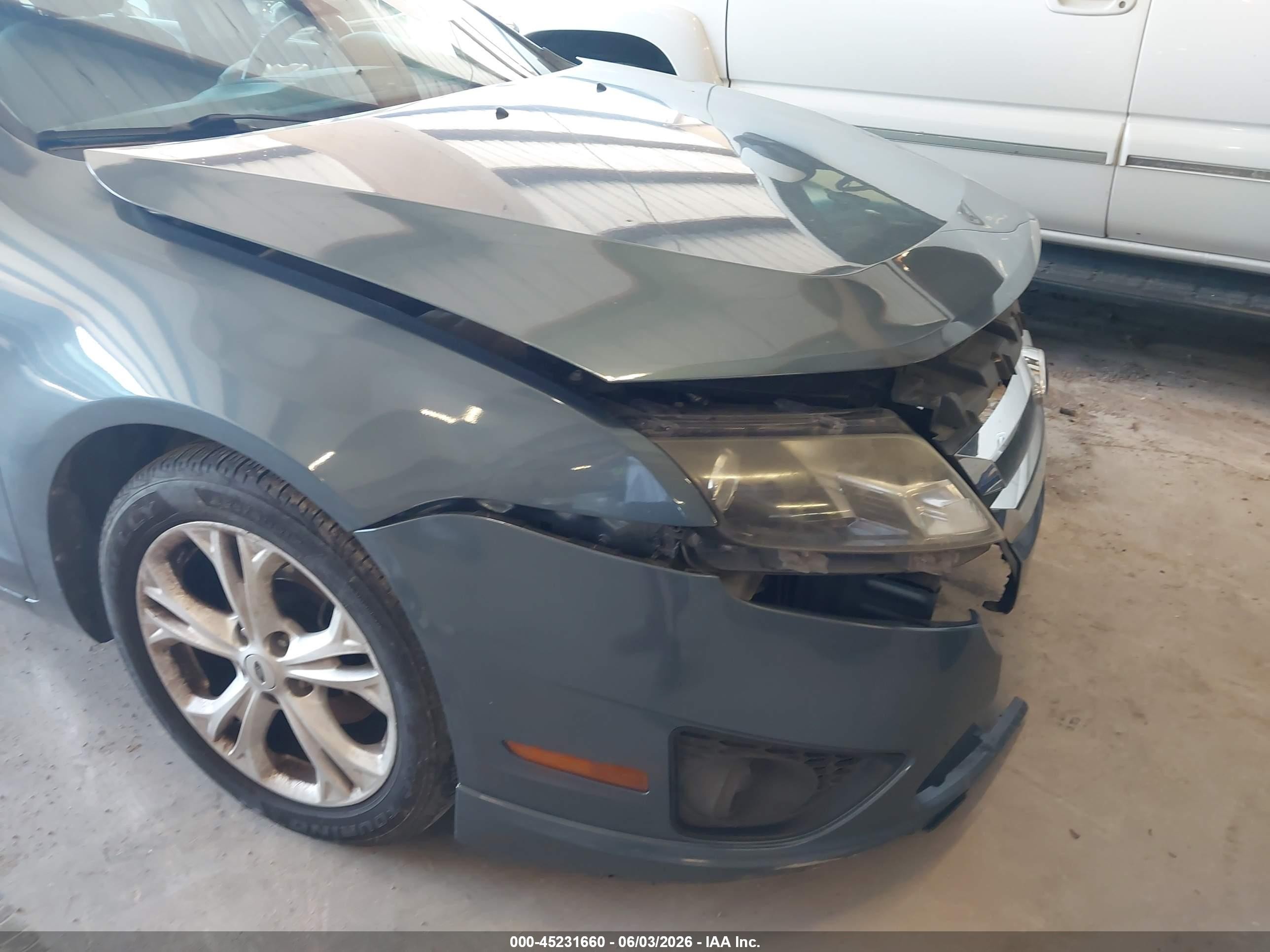 2012 Ford Fusion Se Light Blue vin: 3FAHP0HAXCR298904