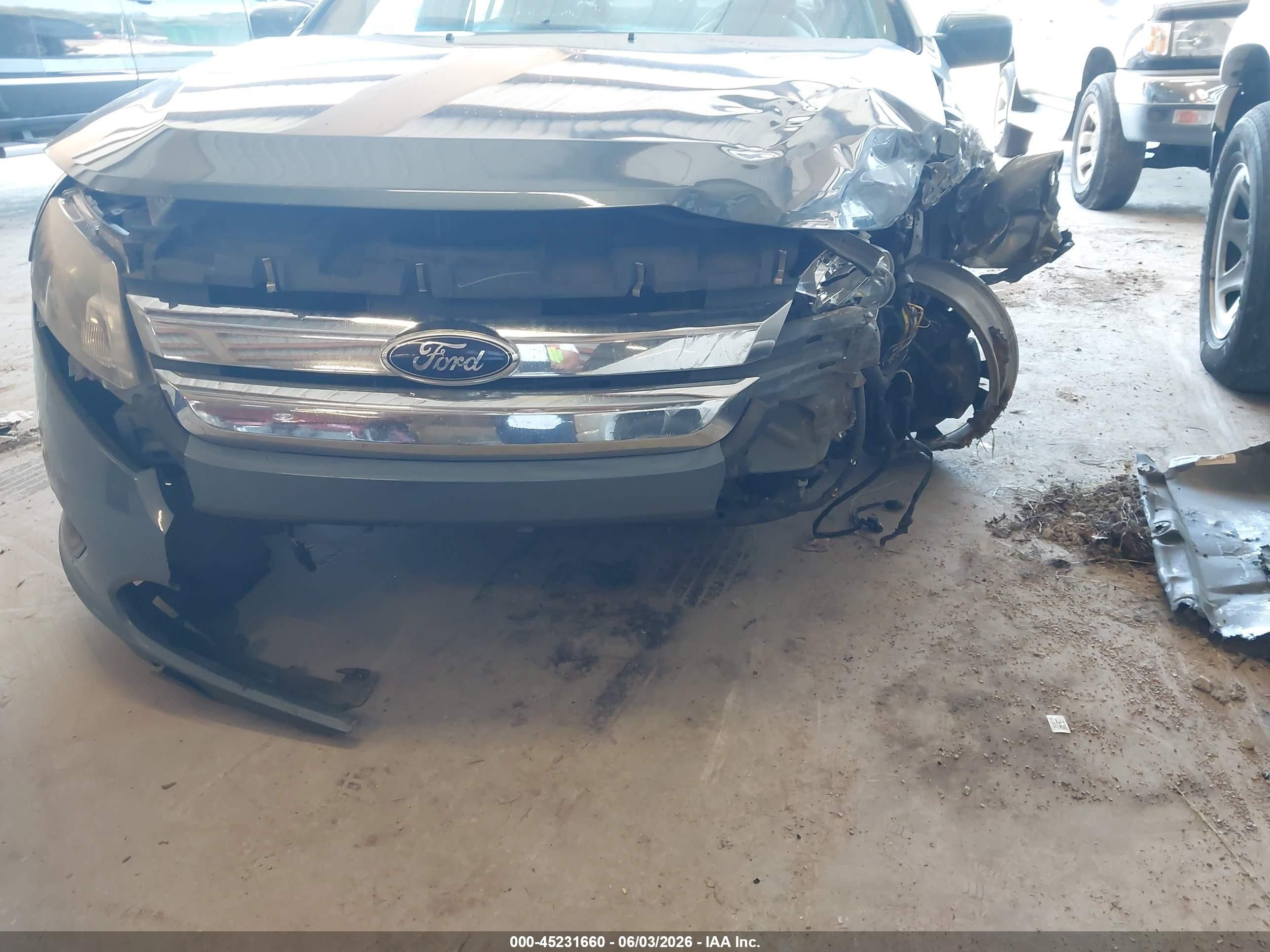2012 Ford Fusion Se Light Blue vin: 3FAHP0HAXCR298904