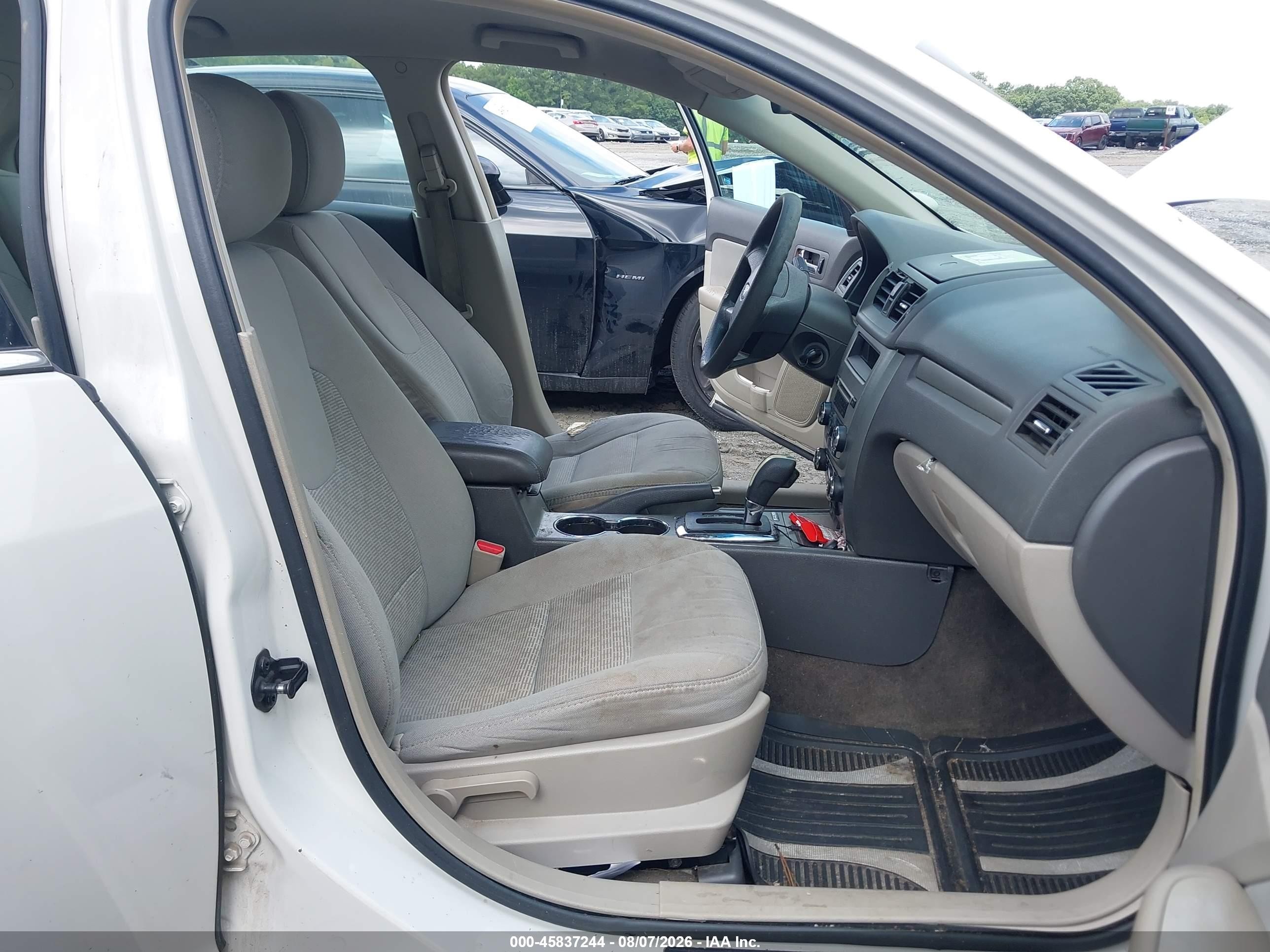 2012 Ford Fusion Se White vin: 3FAHP0HAXCR314678