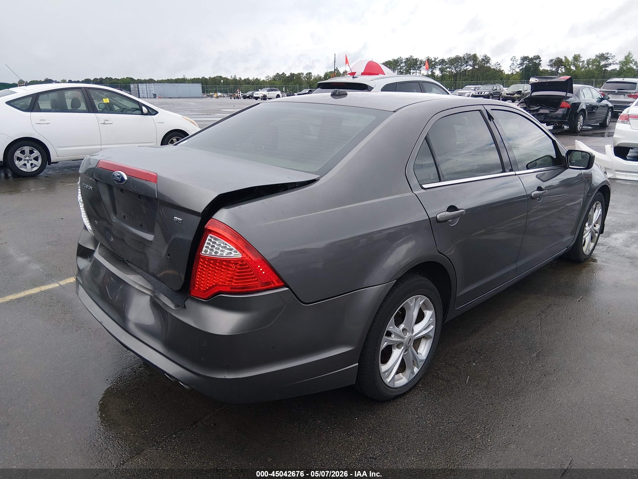 2012 Ford Fusion Se Gray vin: 3FAHP0HAXCR359801