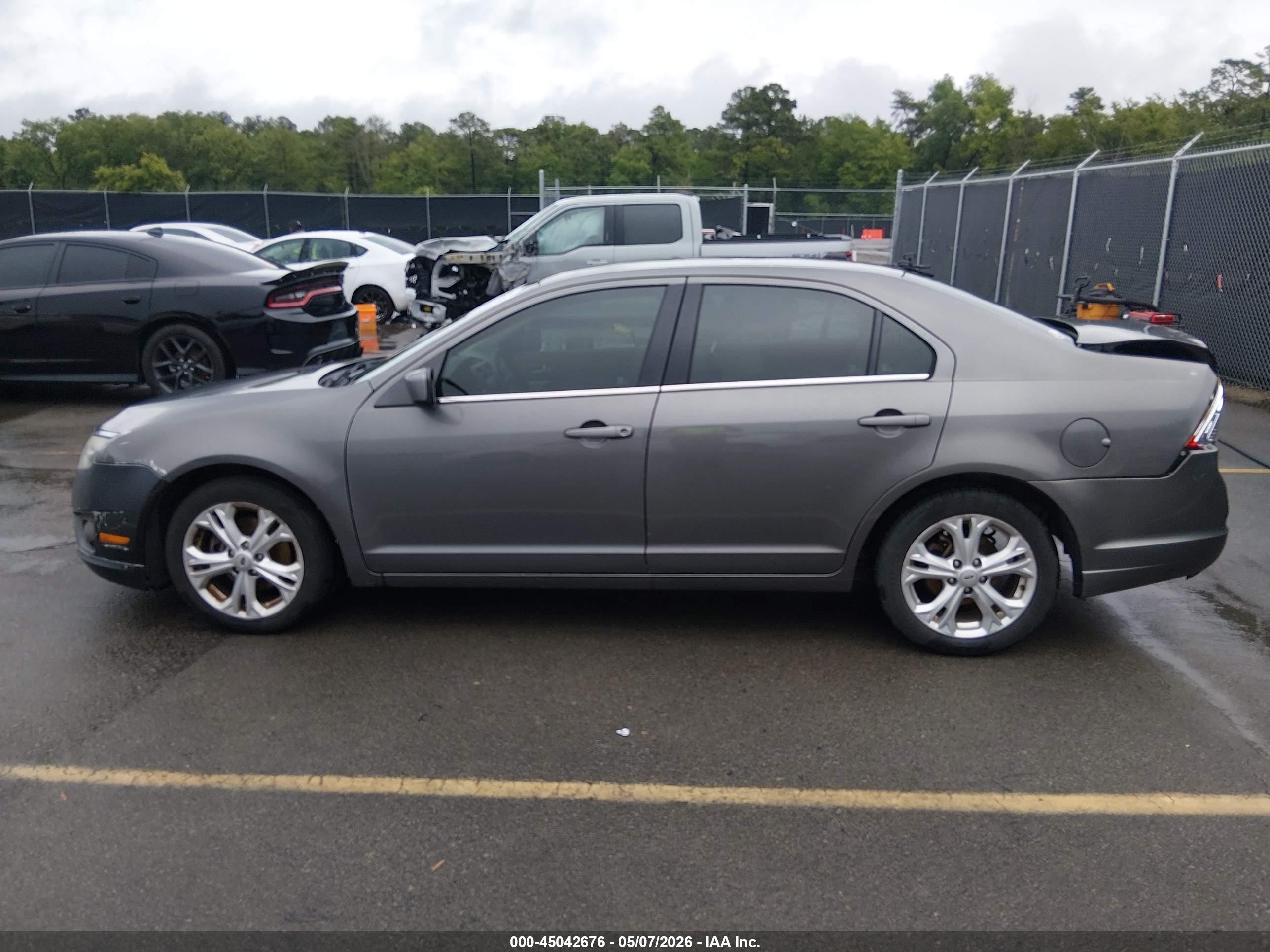 2012 Ford Fusion Se Gray vin: 3FAHP0HAXCR359801