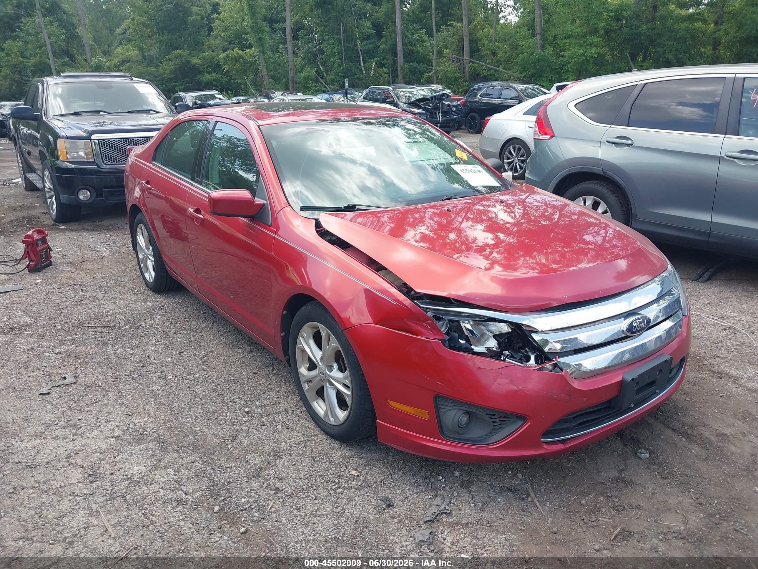 2012 Ford Fusion Se Red vin: 3FAHP0HAXCR394290