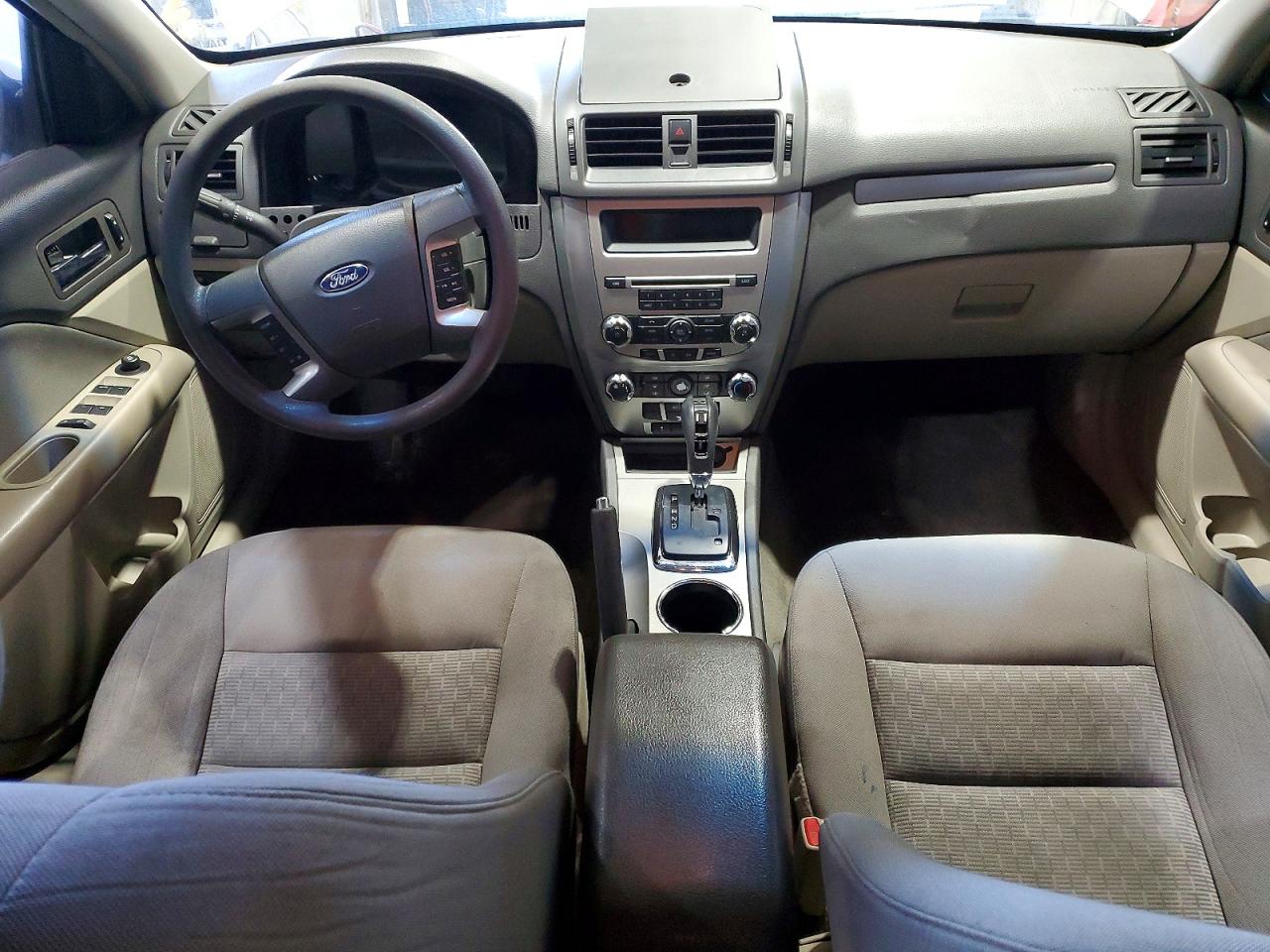 2010 Ford Fusion Se Silver vin: 3FAHP0HG1AR161142