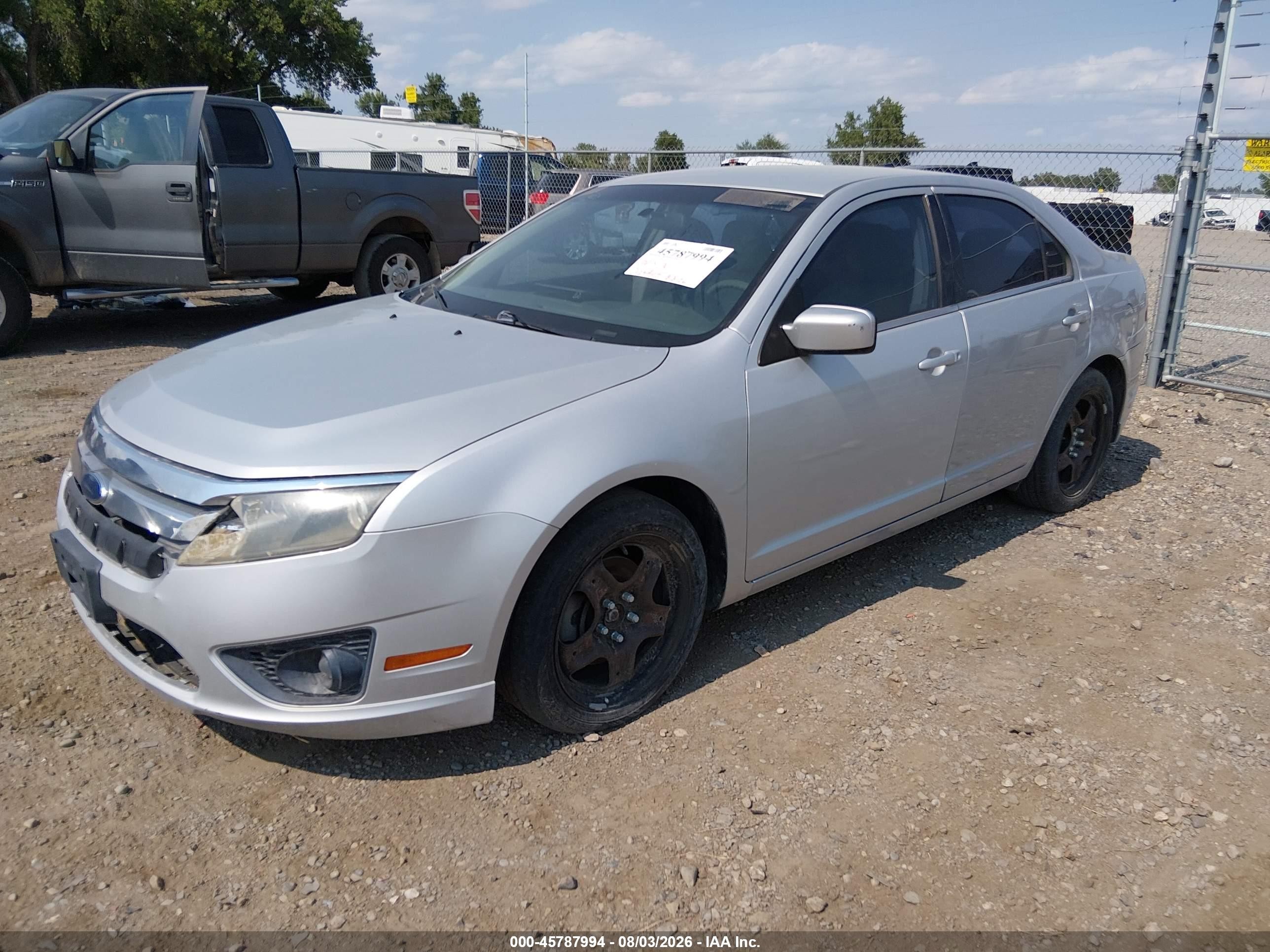2010 Ford Fusion Se Серебряный vin: 3FAHP0HG1AR161142