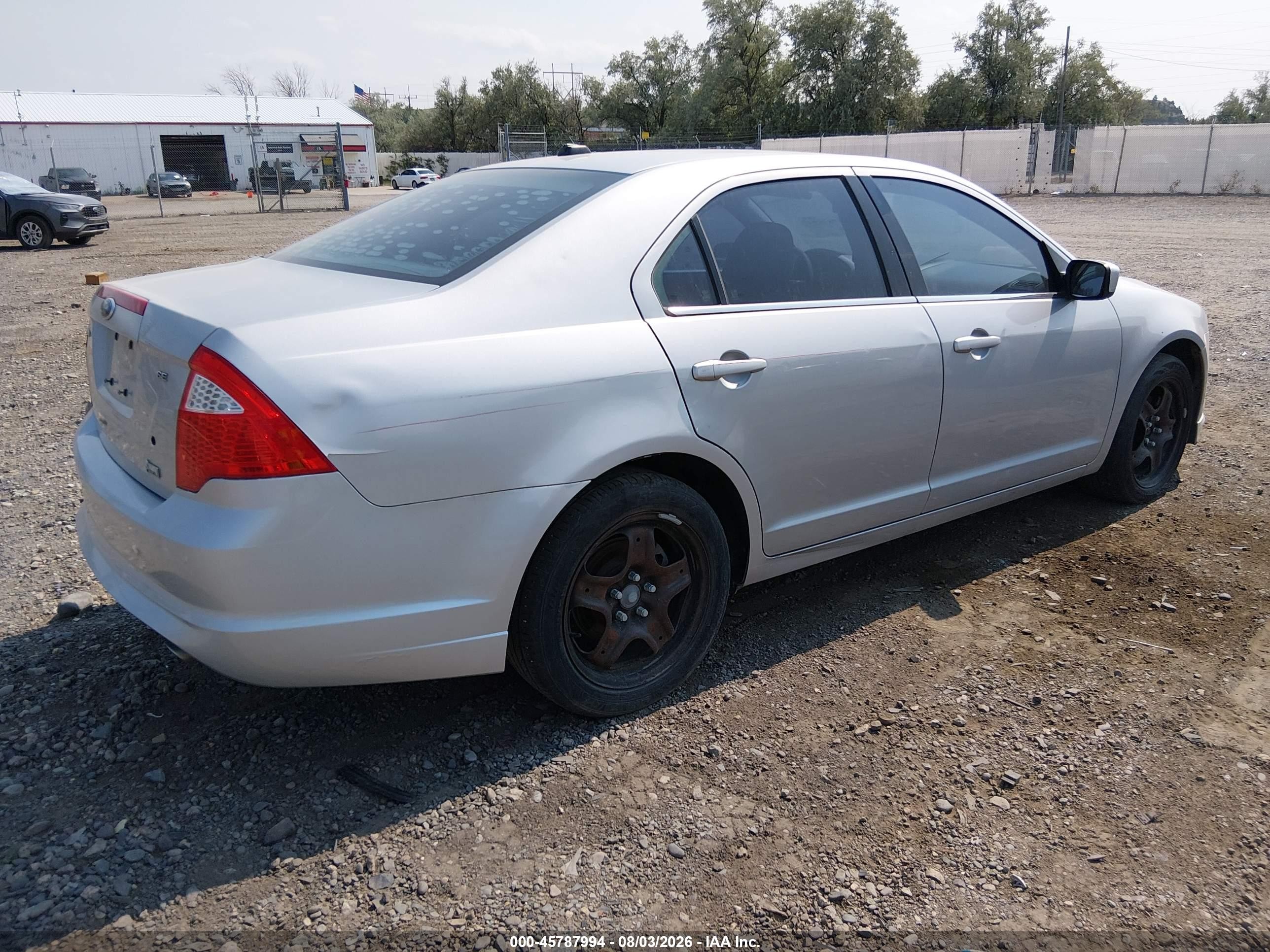 2010 Ford Fusion Se Серебряный vin: 3FAHP0HG1AR161142