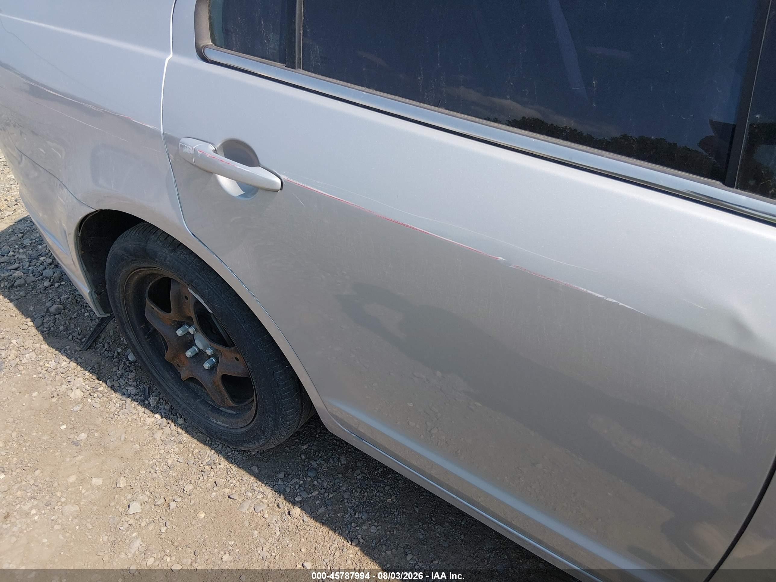 2010 Ford Fusion Se Серебряный vin: 3FAHP0HG1AR161142