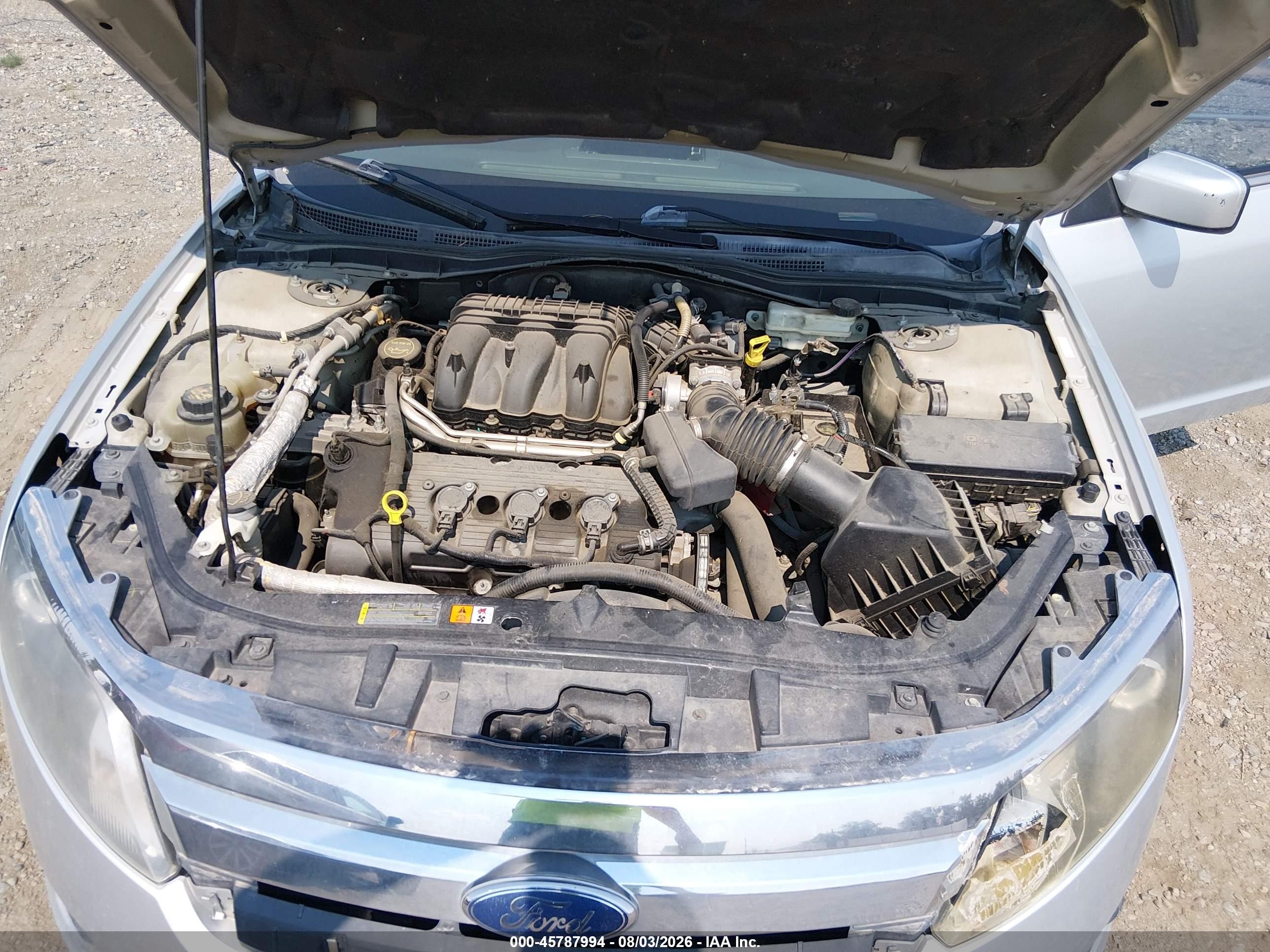2010 Ford Fusion Se Серебряный vin: 3FAHP0HG1AR161142
