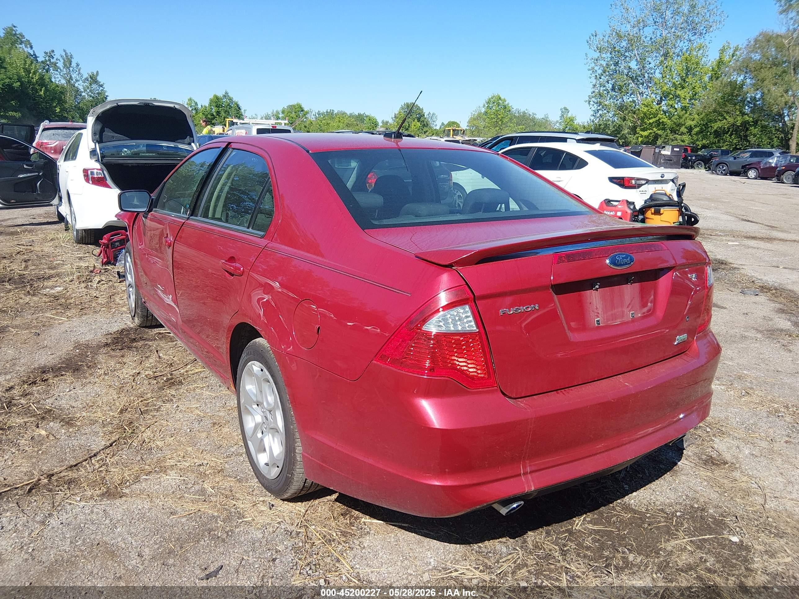 2010 Ford Fusion Se Red vin: 3FAHP0HG1AR193699