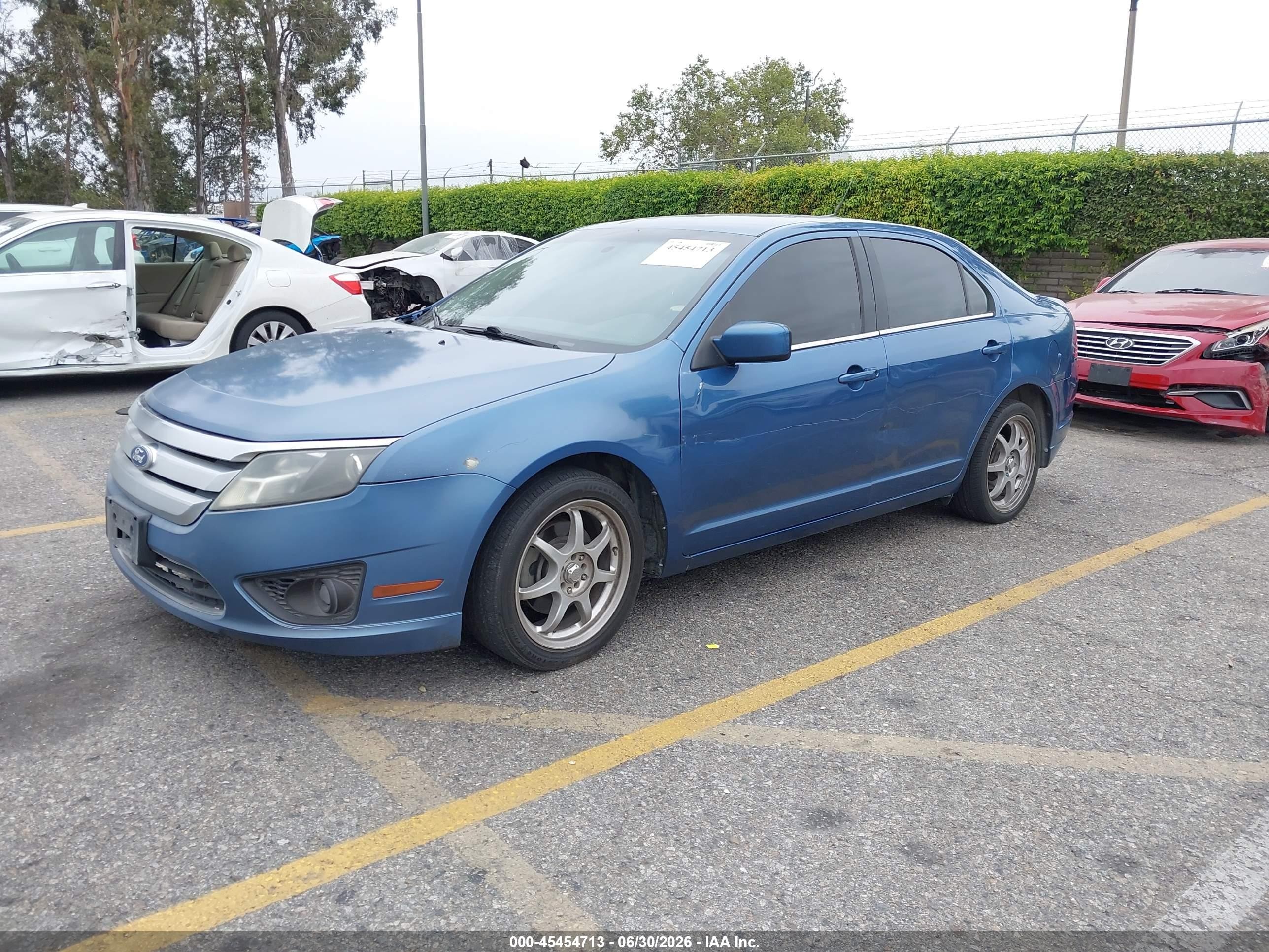 2010 Ford Fusion Se Blue vin: 3FAHP0HG1AR362281