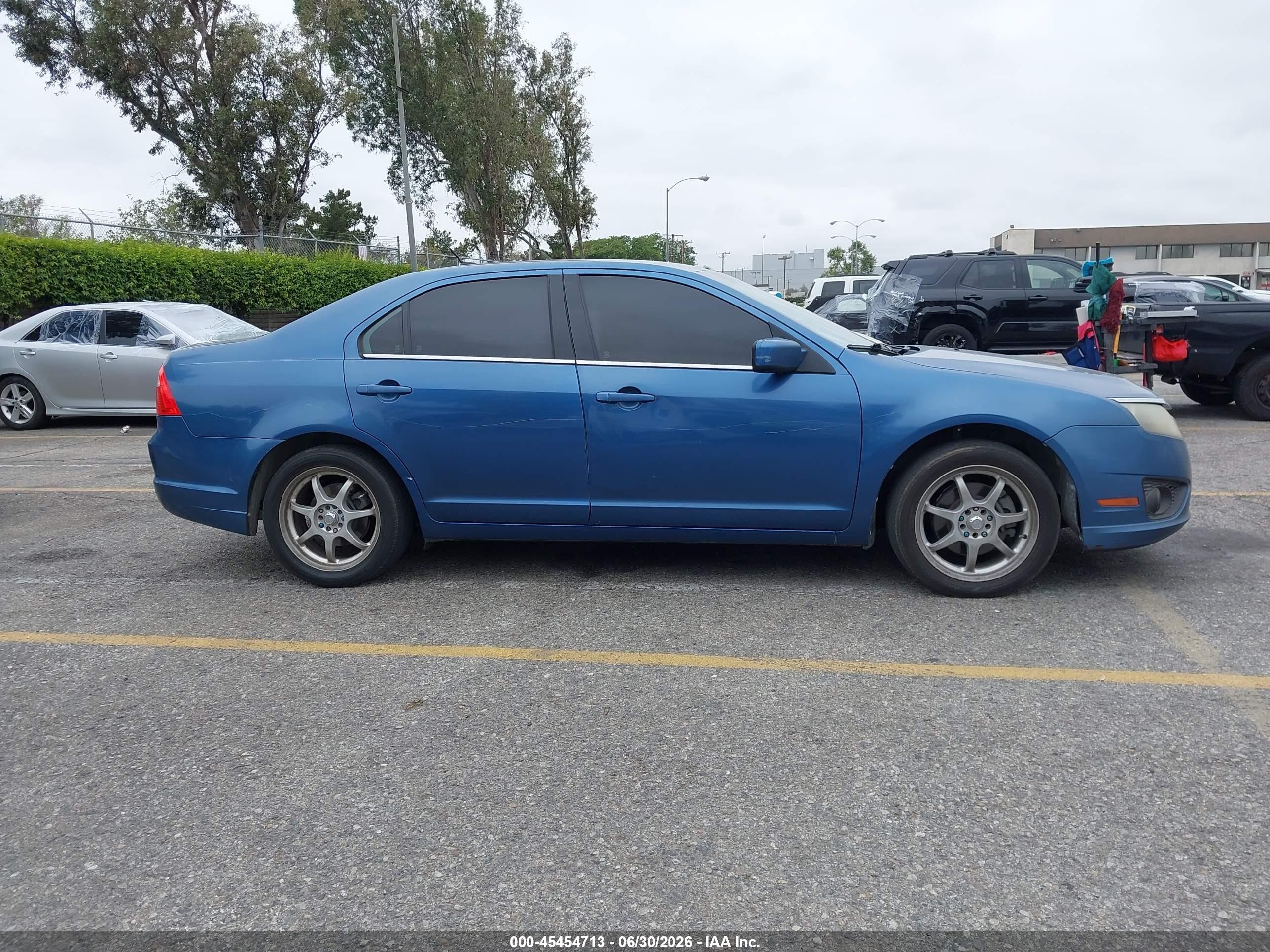 2010 Ford Fusion Se Blue vin: 3FAHP0HG1AR362281