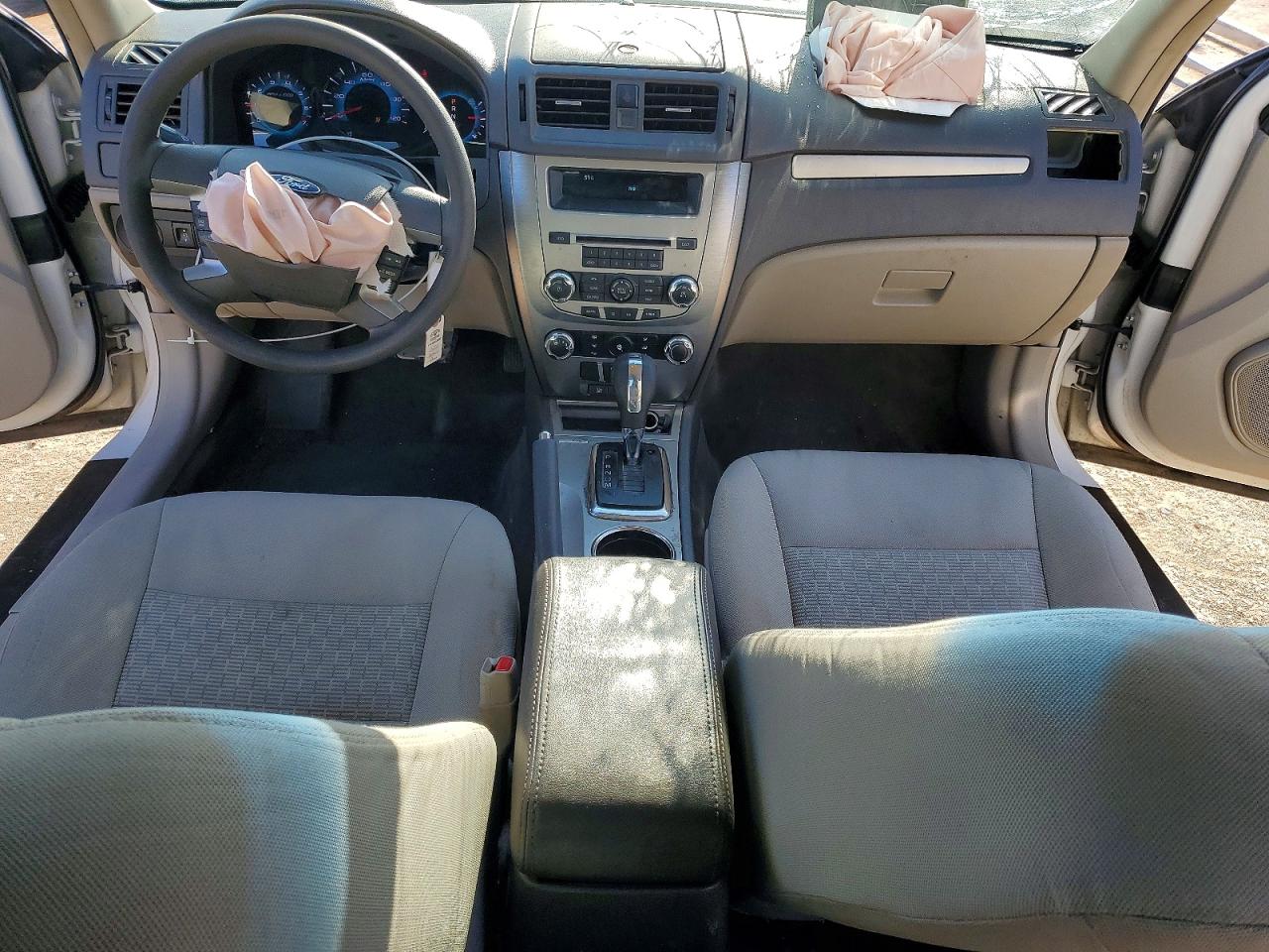2011 Ford Fusion Se Белый vin: 3FAHP0HG1BR211118
