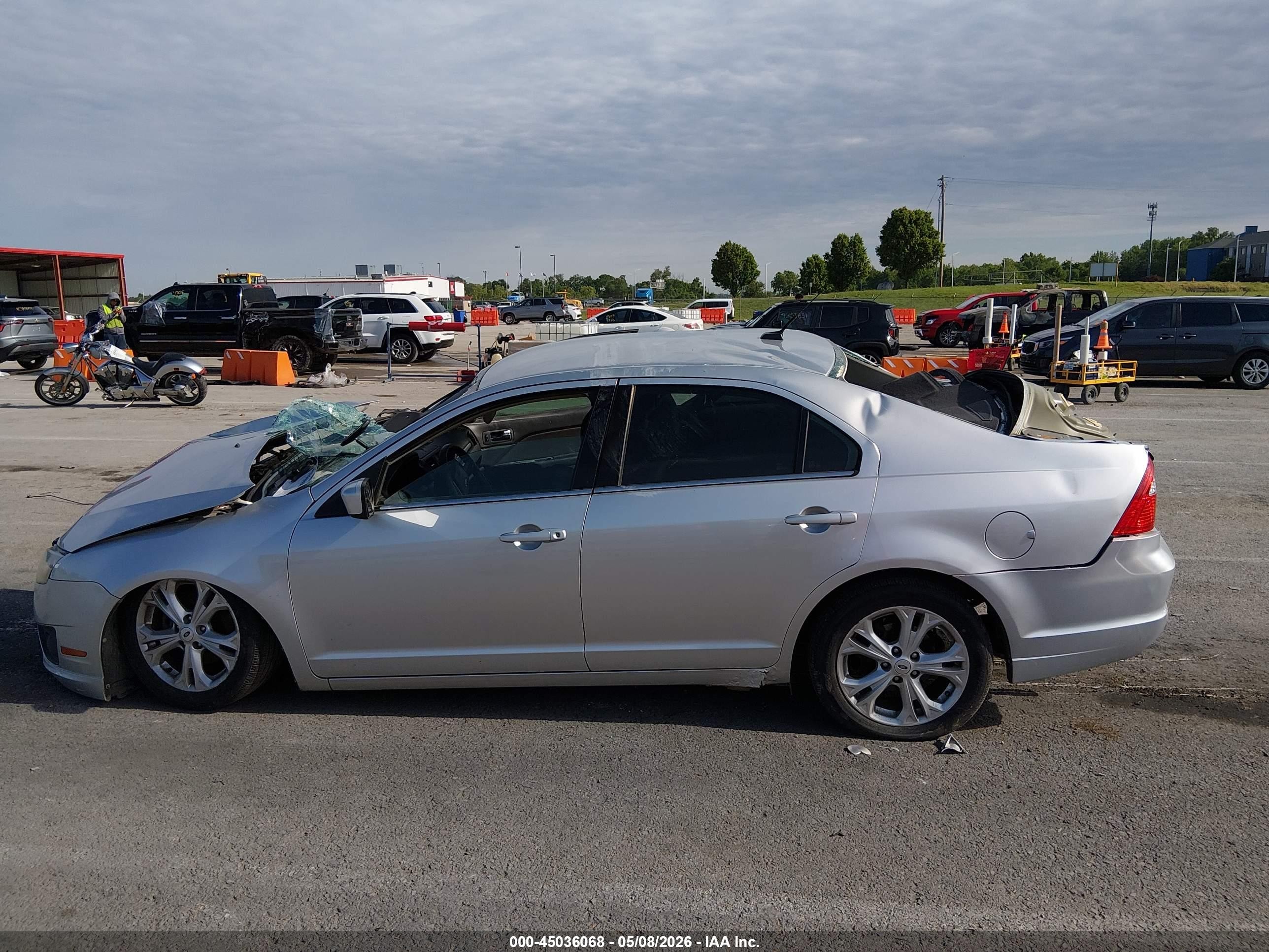 2012 Ford Fusion Se Silver vin: 3FAHP0HG1CR346357