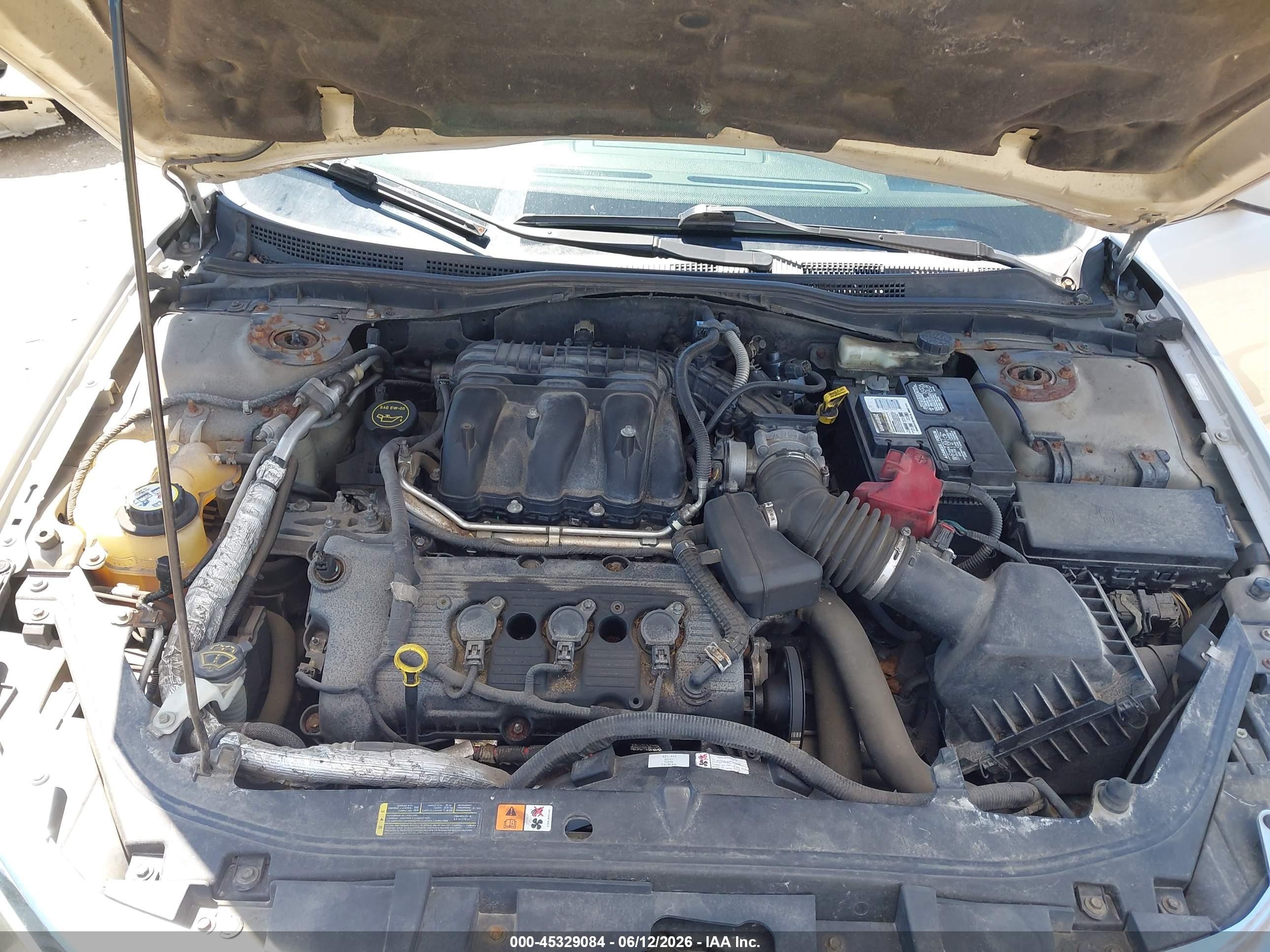2010 Ford Fusion Se Серебряный vin: 3FAHP0HG2AR129171