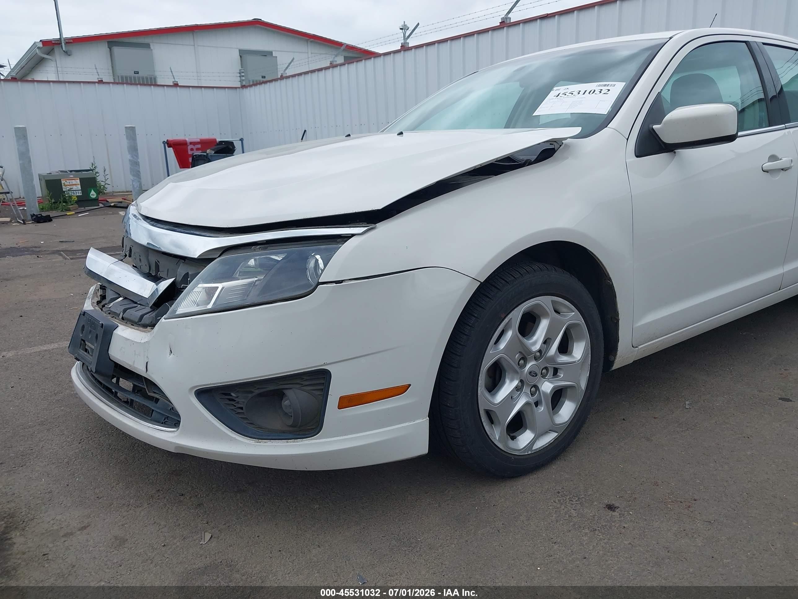2010 Ford Fusion Se White vin: 3FAHP0HG2AR247334