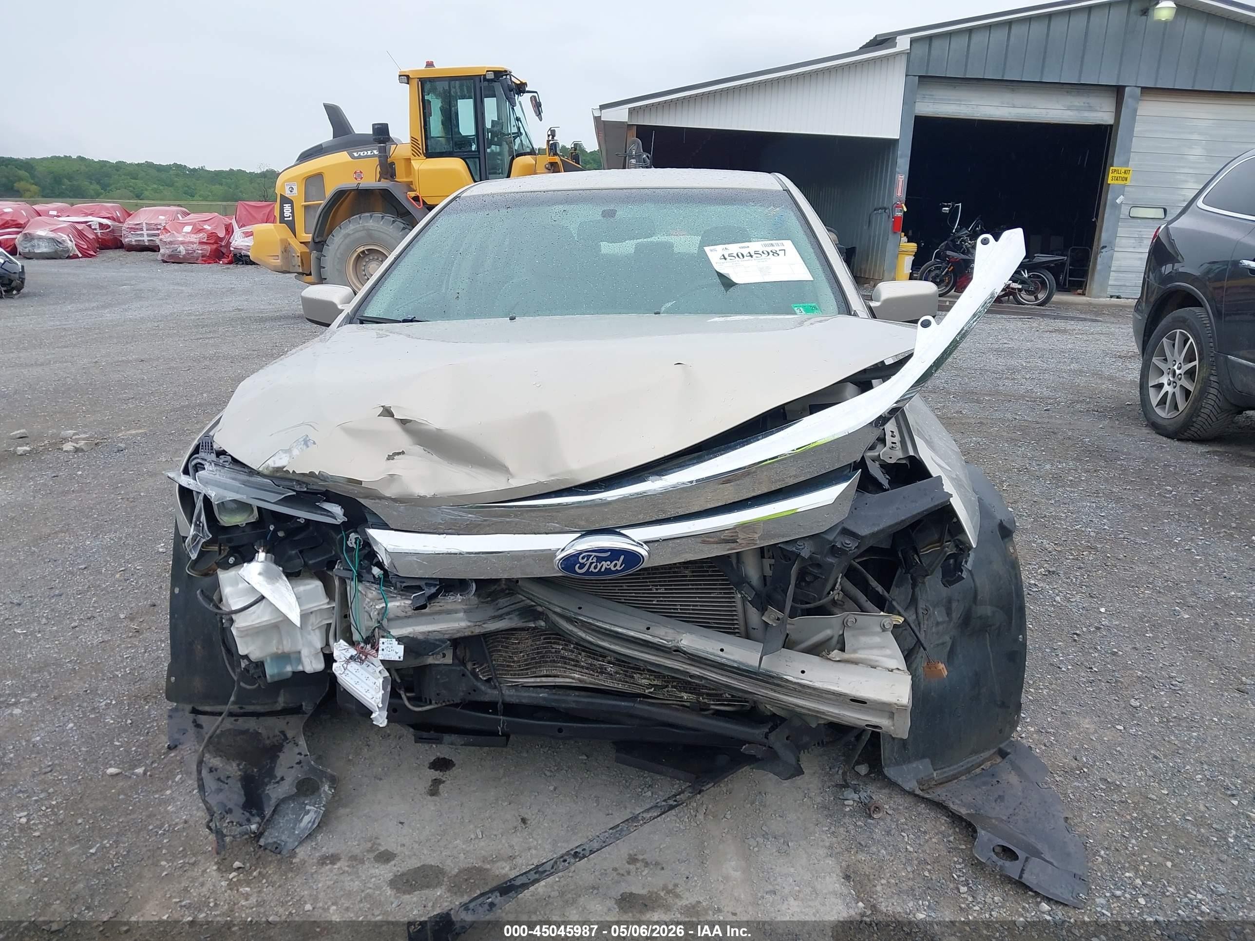 2010 Ford Fusion Se Silver vin: 3FAHP0HG2AR392924