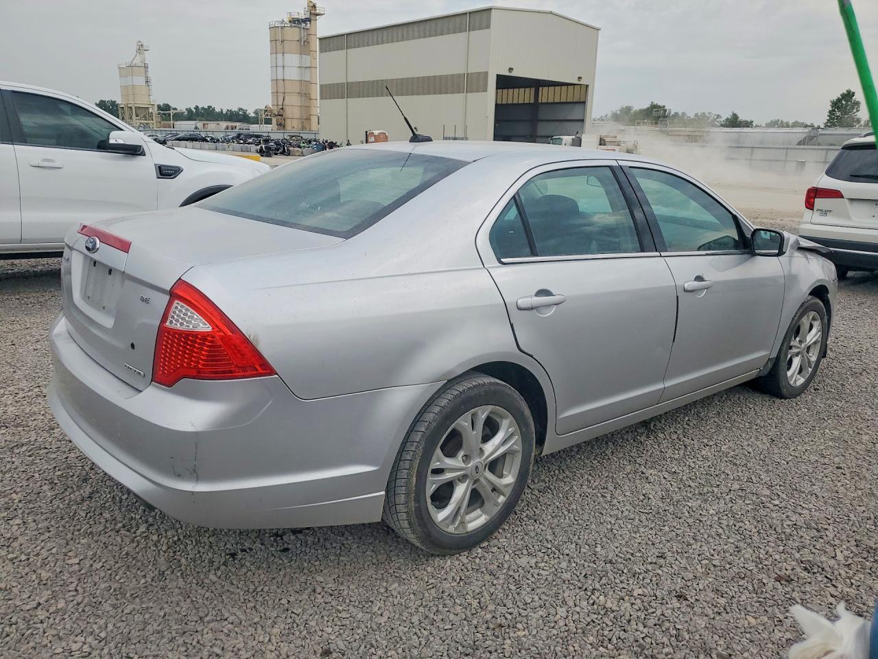 2012 Ford Fusion Se Бежевый vin: 3FAHP0HG2CR323198