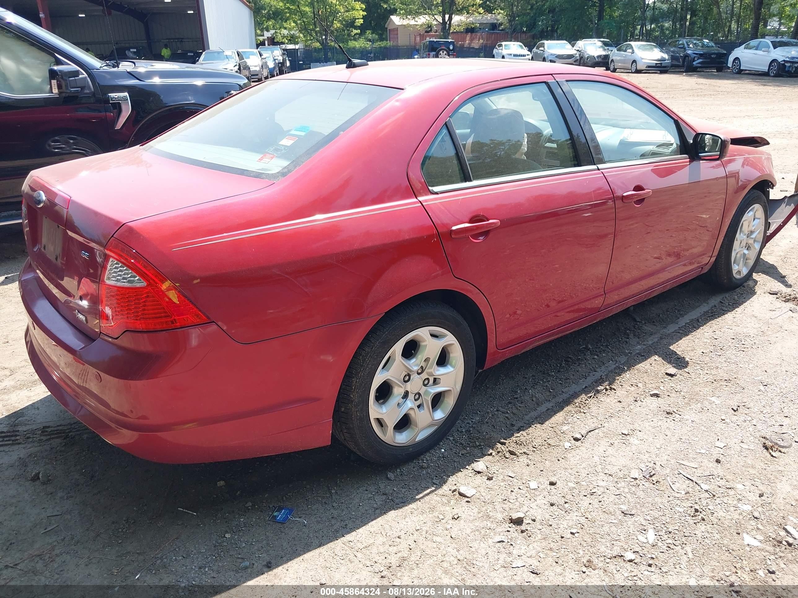 2010 Ford Fusion Se Red vin: 3FAHP0HG3AR205416