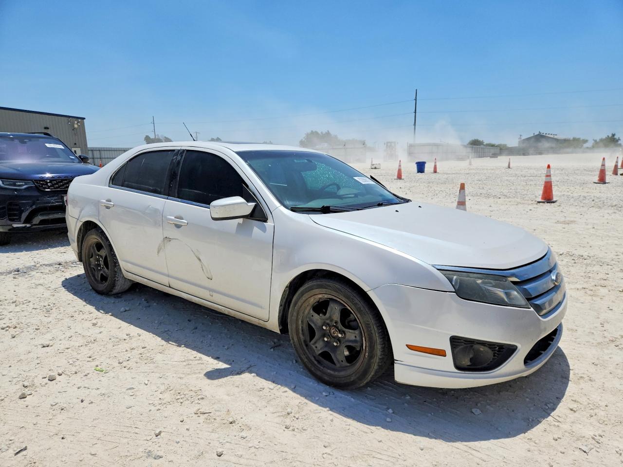 2011 Ford Fusion Se White vin: 3FAHP0HG3BR235100