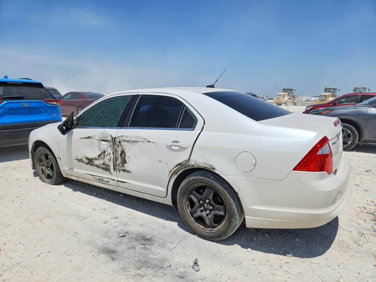2011 Ford Fusion Se White vin: 3FAHP0HG3BR235100