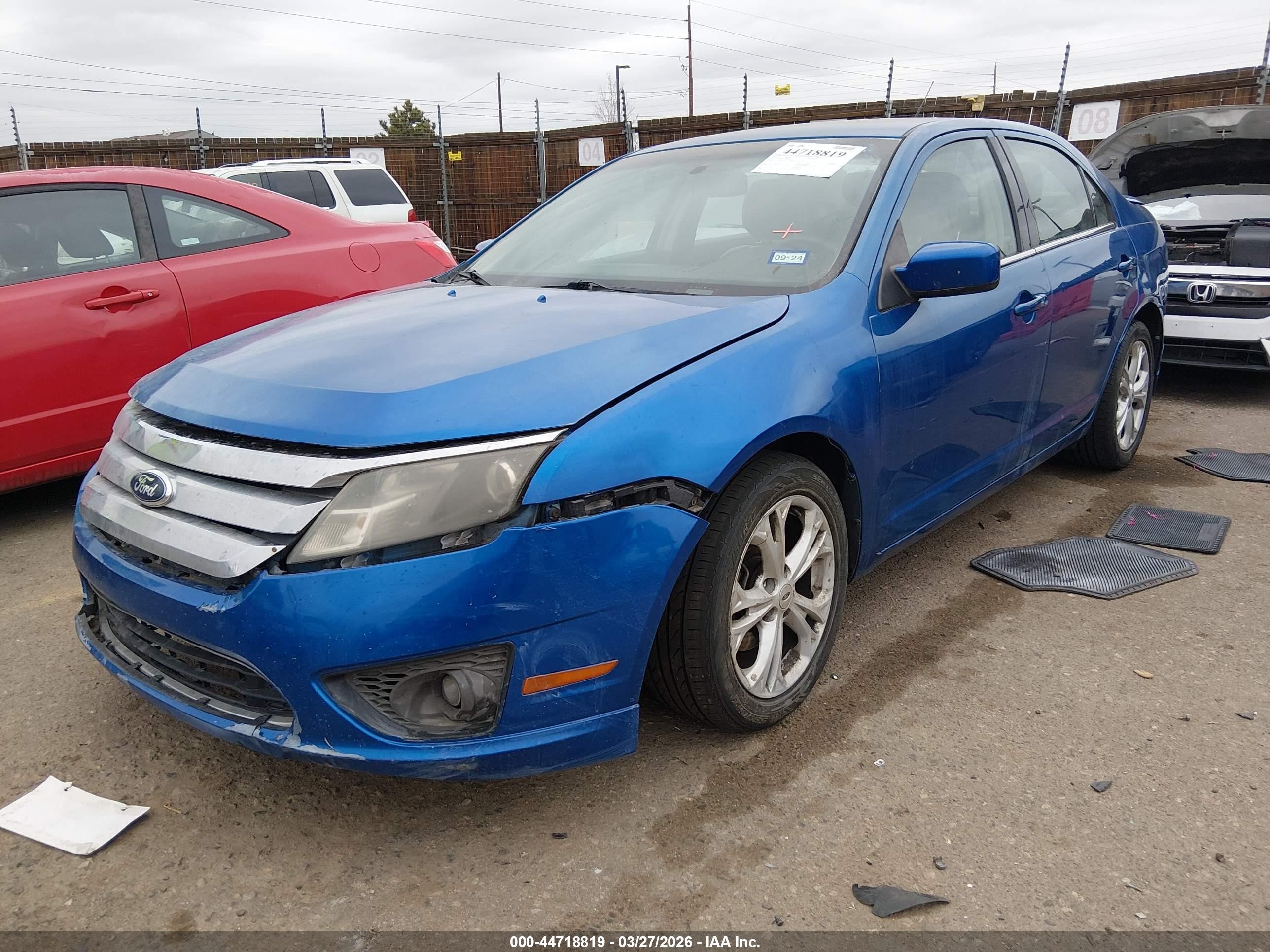 2012 Ford Fusion Se Blue vin: 3FAHP0HG3CR116352