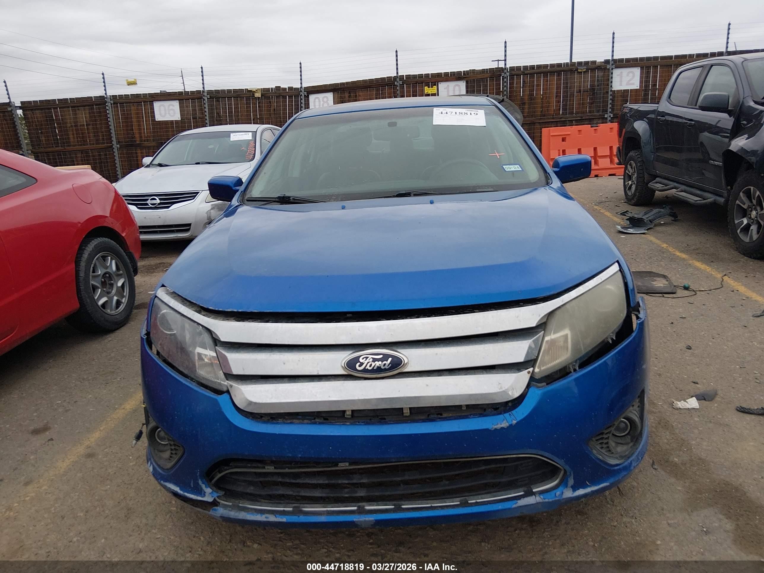 2012 Ford Fusion Se Blue vin: 3FAHP0HG3CR116352