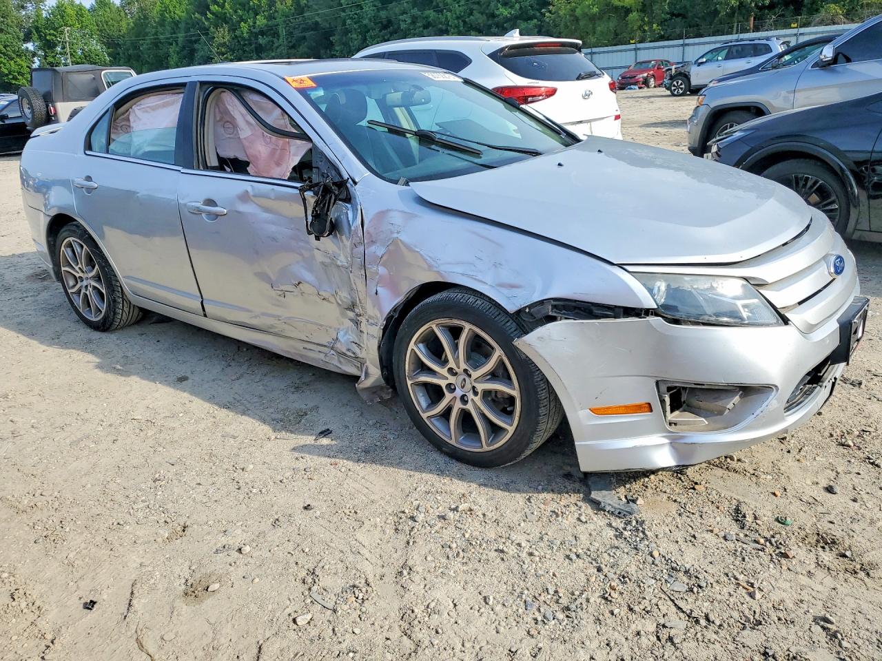 2012 Ford Fusion Se Silver vin: 3FAHP0HG4CR210661