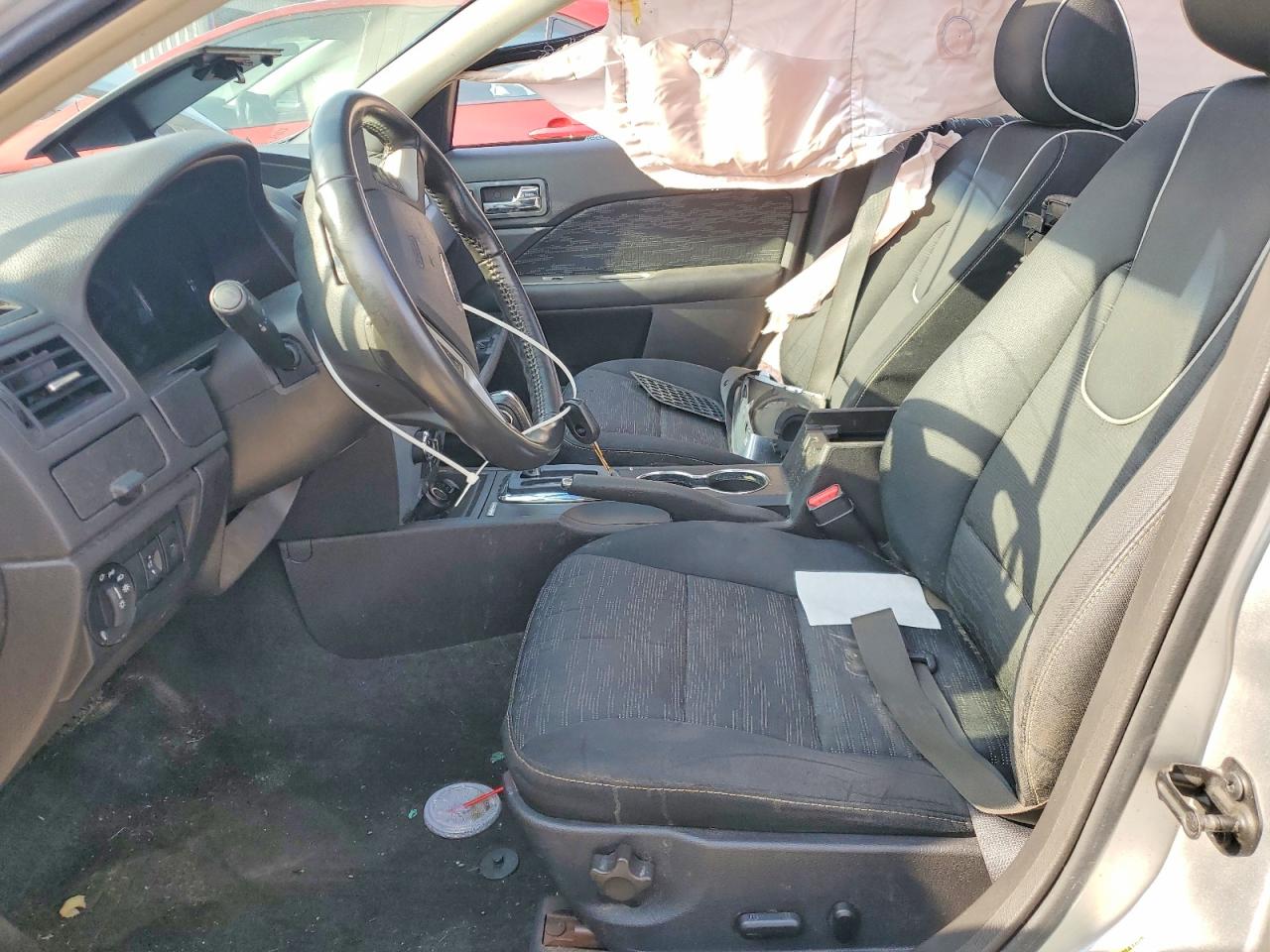 2012 Ford Fusion Se Silver vin: 3FAHP0HG4CR210661