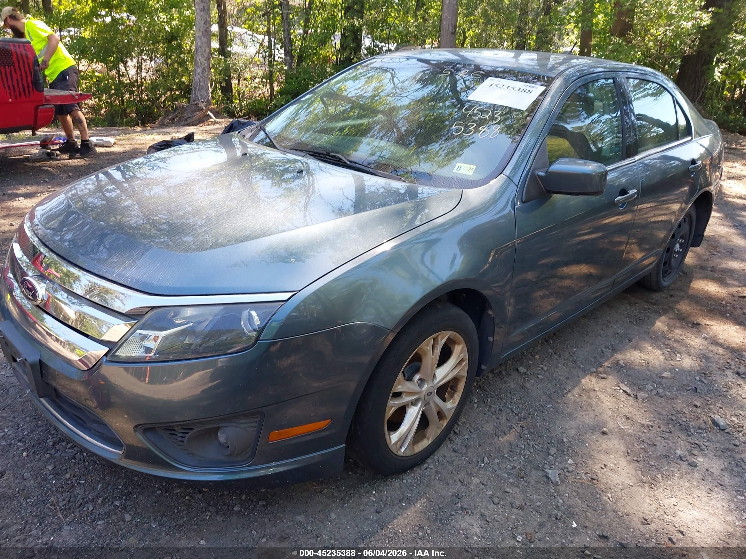 2012 Ford Fusion Se Blue vin: 3FAHP0HG4CR381023