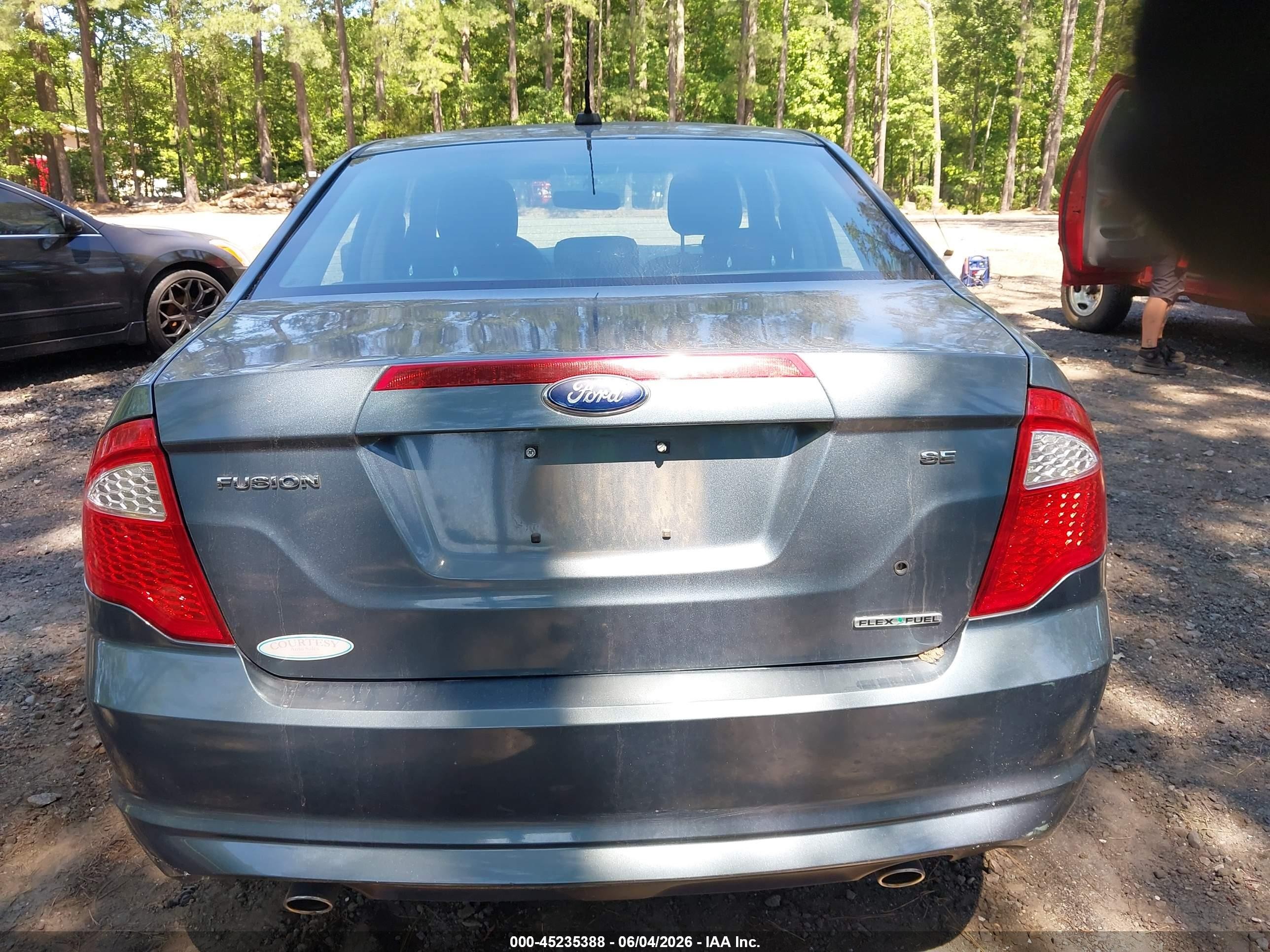 2012 Ford Fusion Se Blue vin: 3FAHP0HG4CR381023