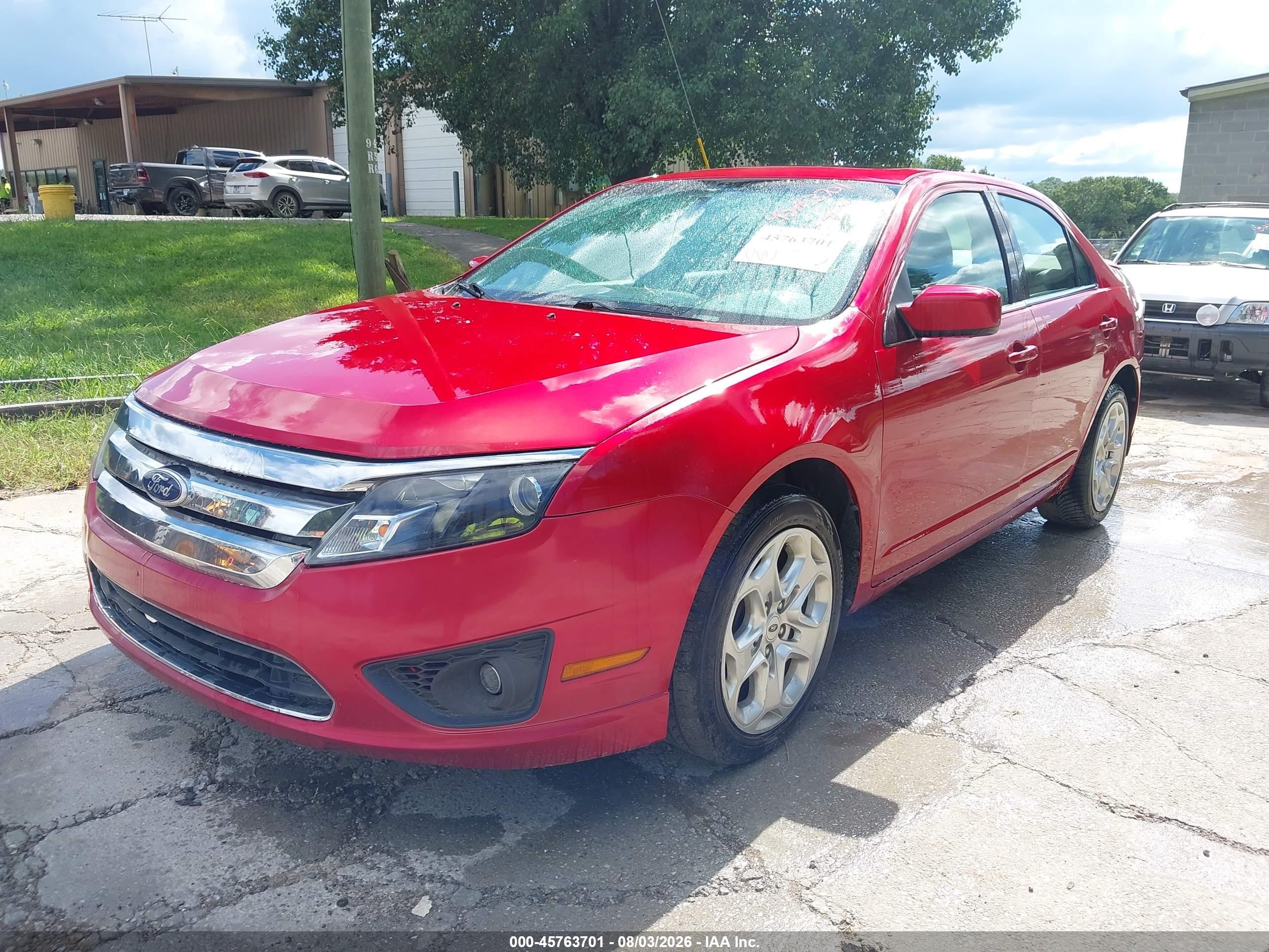 2010 Ford Fusion Se Red vin: 3FAHP0HG5AR365040