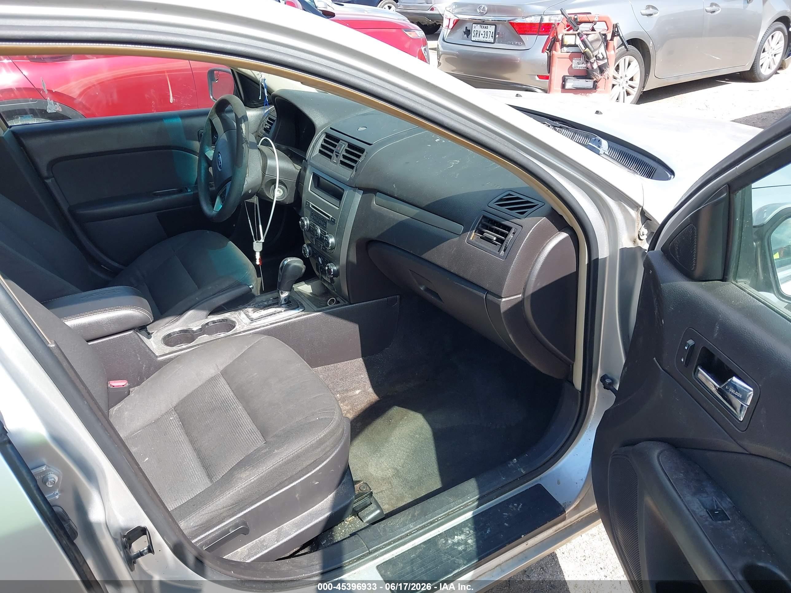 2011 Ford Fusion Se Silver vin: 3FAHP0HG5BR236815