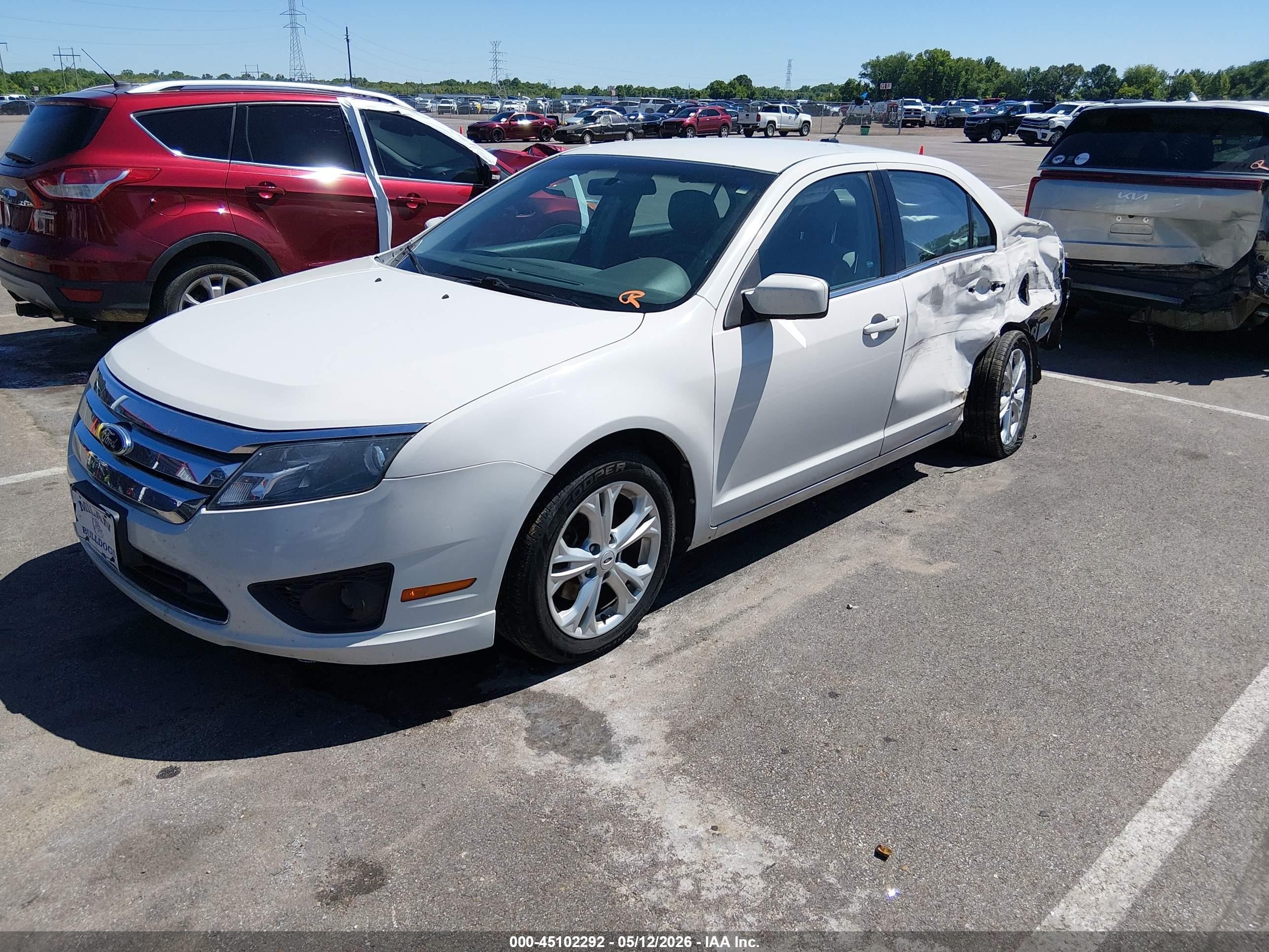 2012 Ford Fusion Se White vin: 3FAHP0HG5CR445909