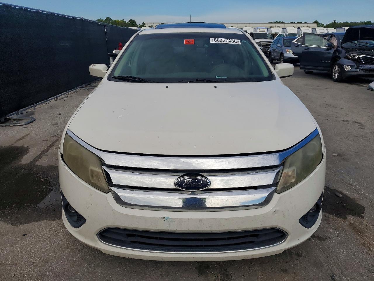 2010 Ford Fusion Se White vin: 3FAHP0HG6AR111126