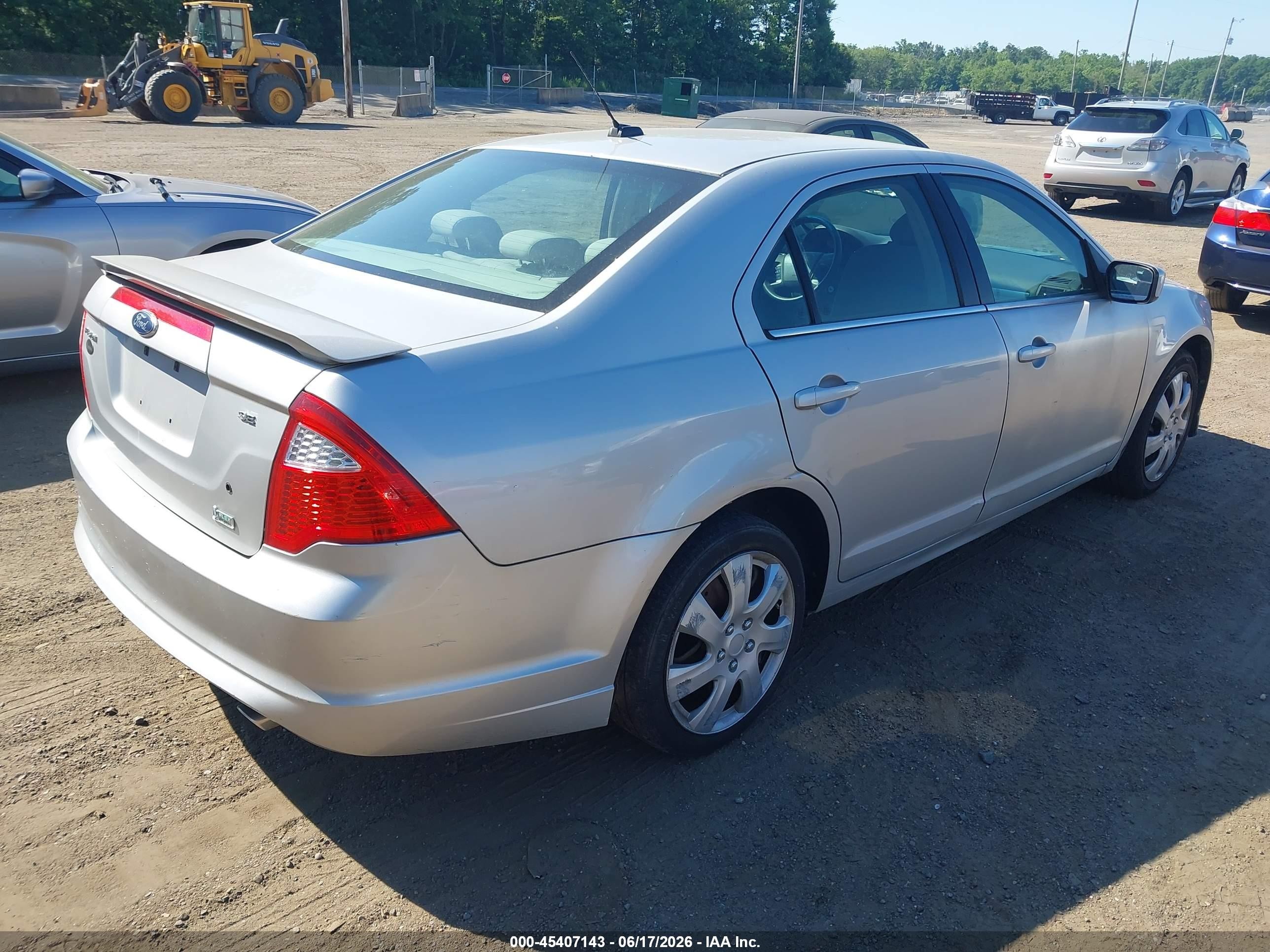 2010 Ford Fusion Se Silver vin: 3FAHP0HG6AR341636