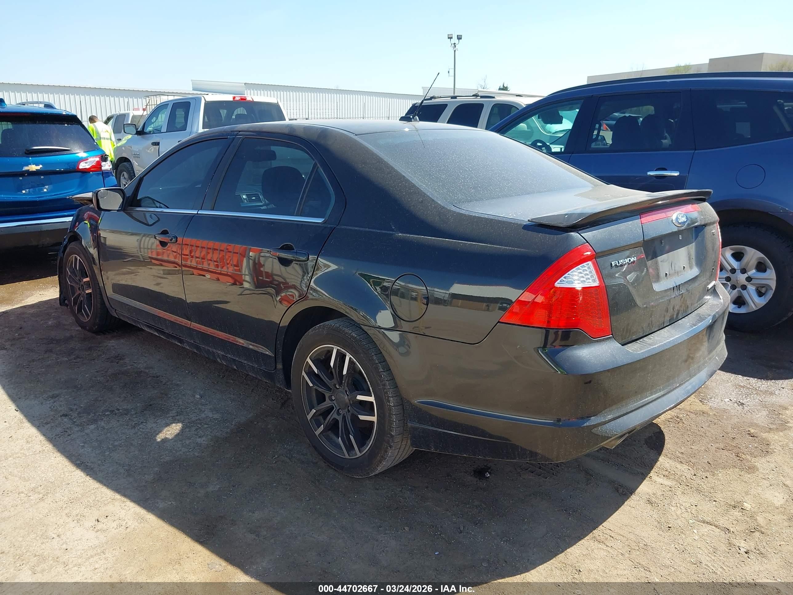 2011 Ford Fusion Se Черный vin: 3FAHP0HG6BR165382
