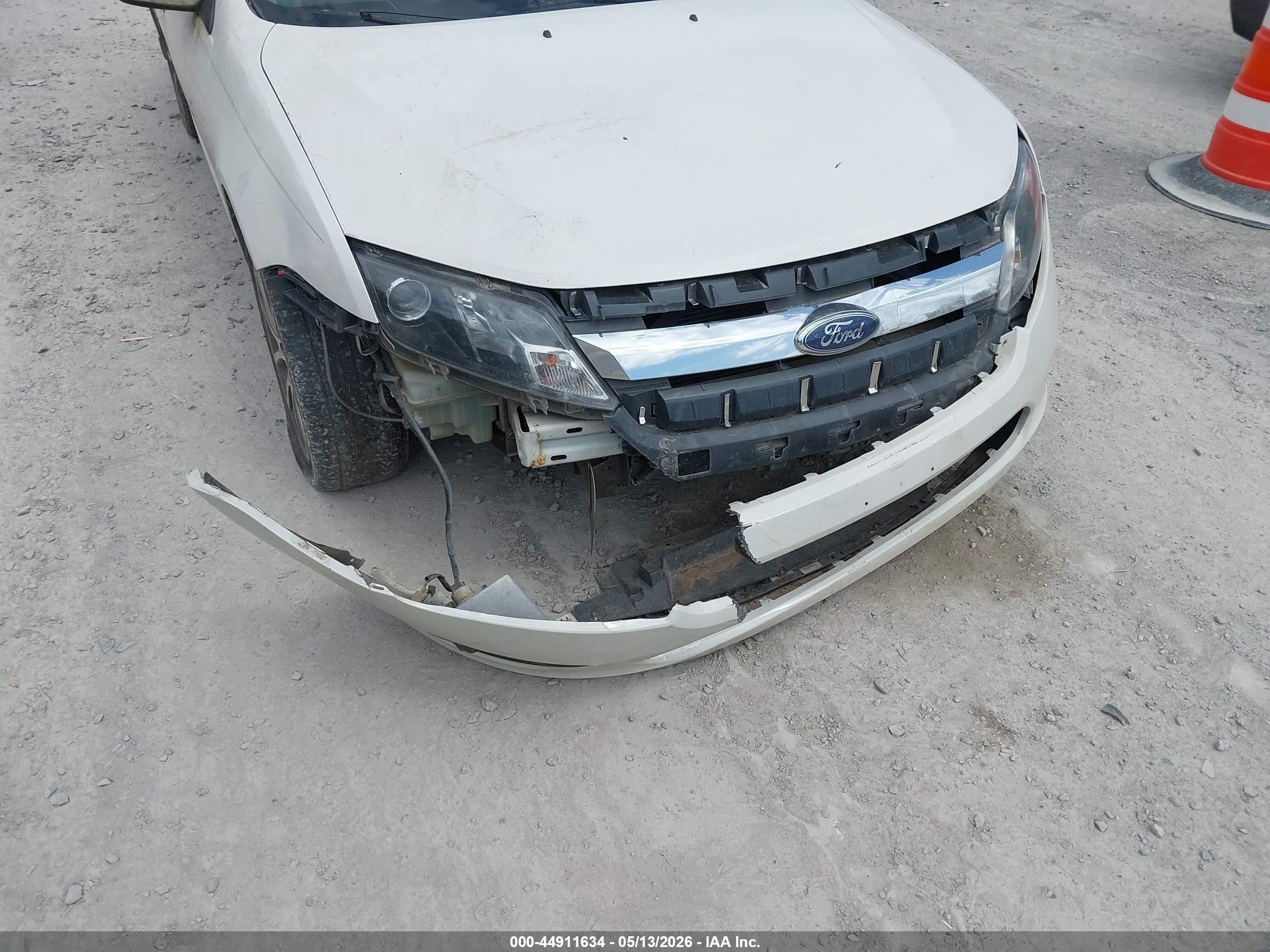2010 Ford Fusion Se White vin: 3FAHP0HG7AR114973