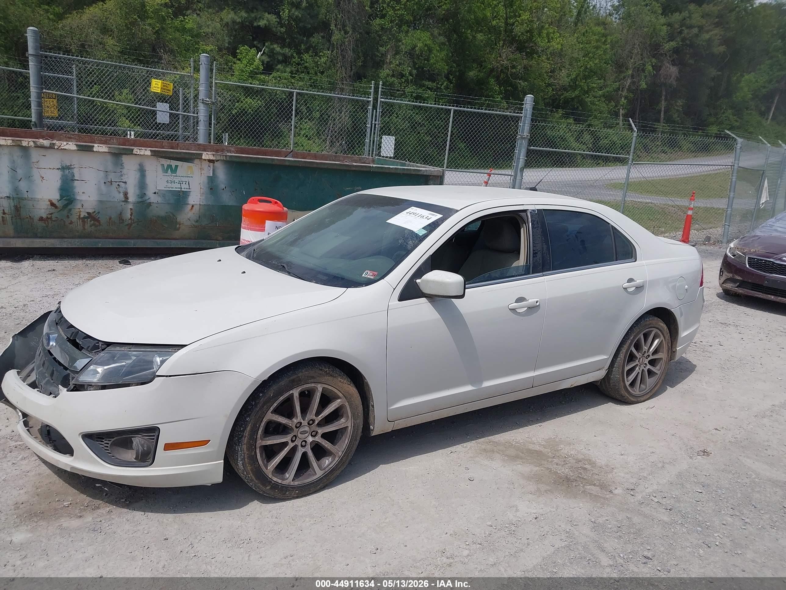 2010 Ford Fusion Se White vin: 3FAHP0HG7AR114973