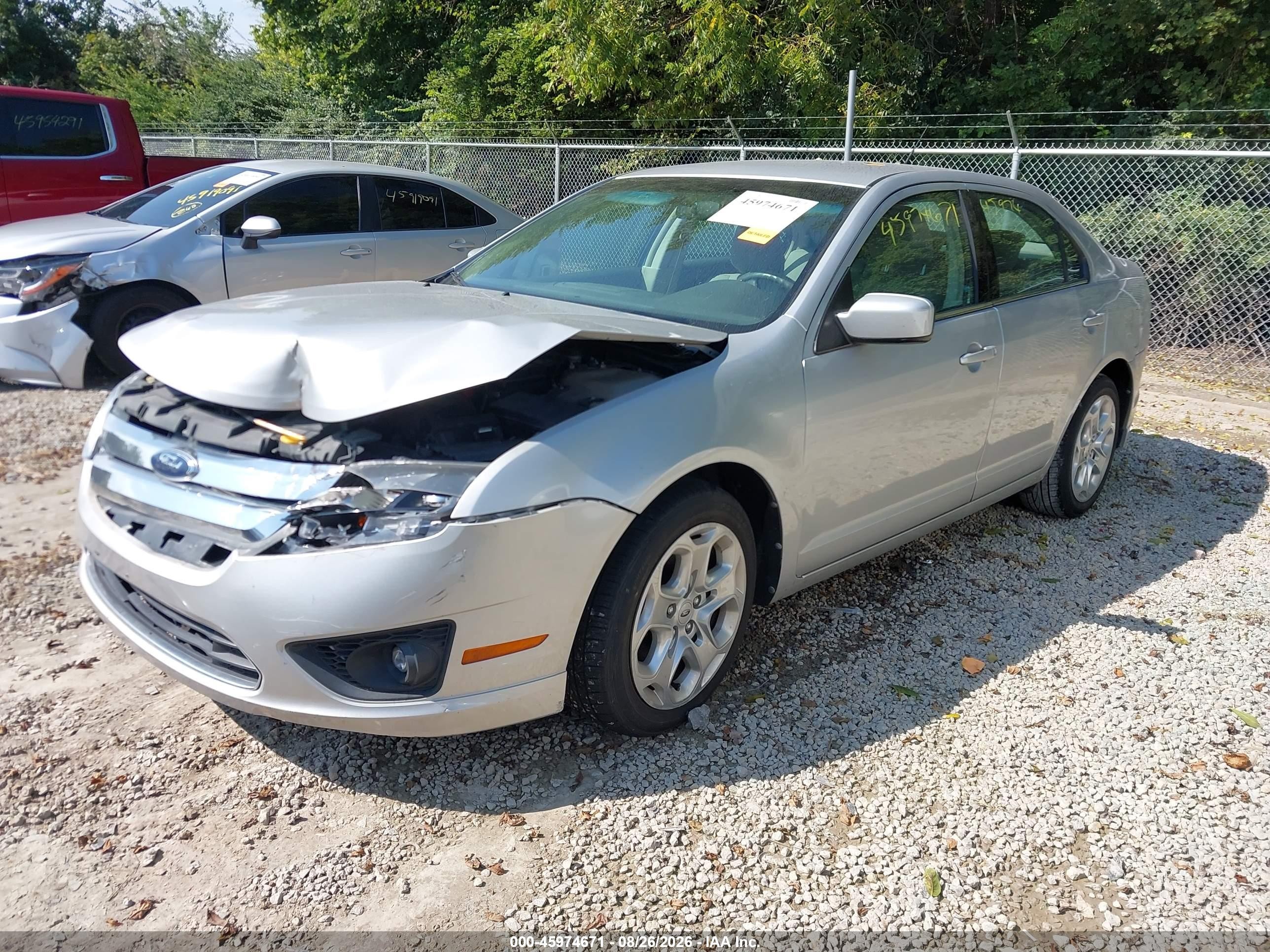 2010 Ford Fusion Se Silver vin: 3FAHP0HG7AR120921