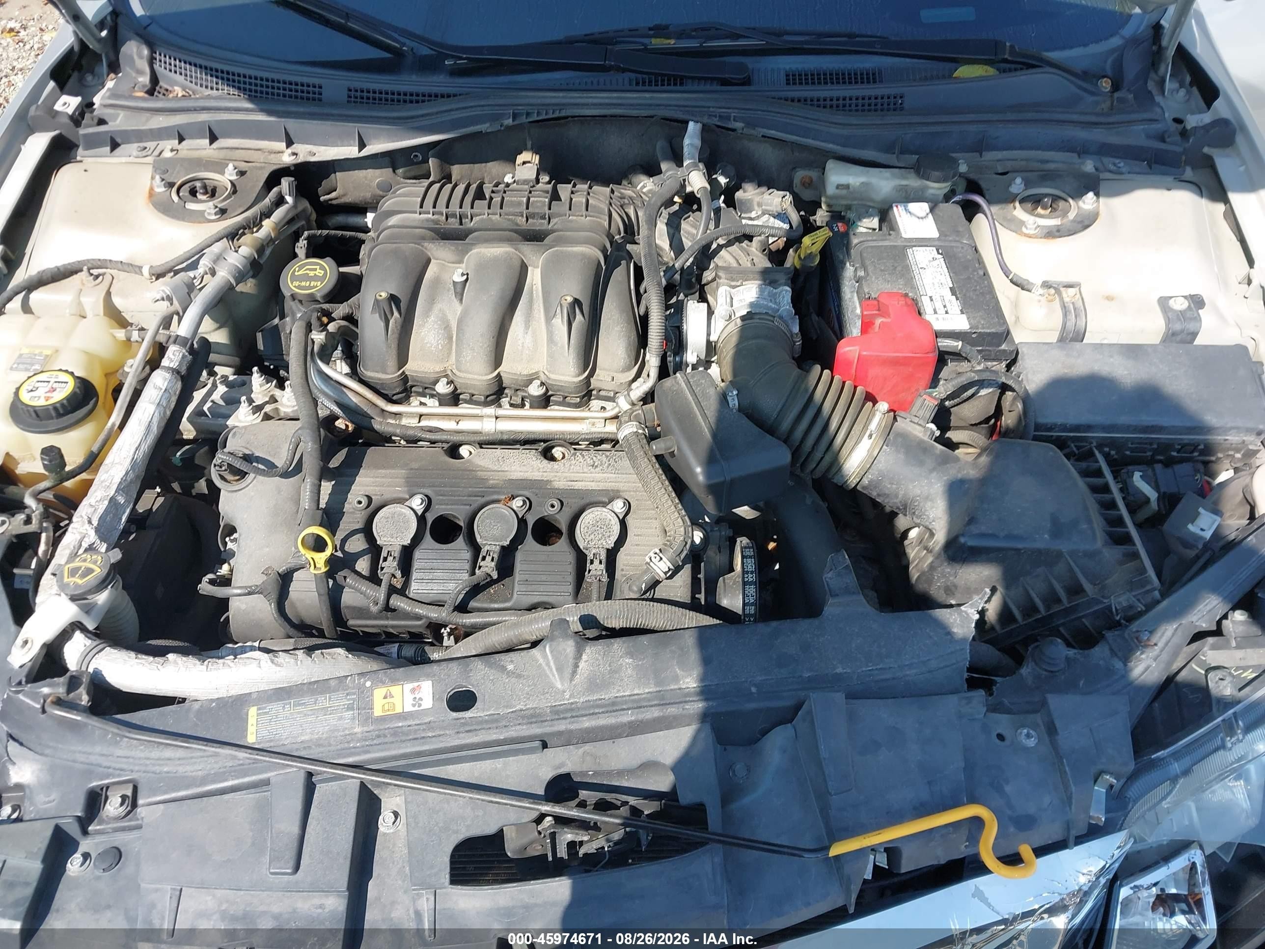 2010 Ford Fusion Se Silver vin: 3FAHP0HG7AR120921
