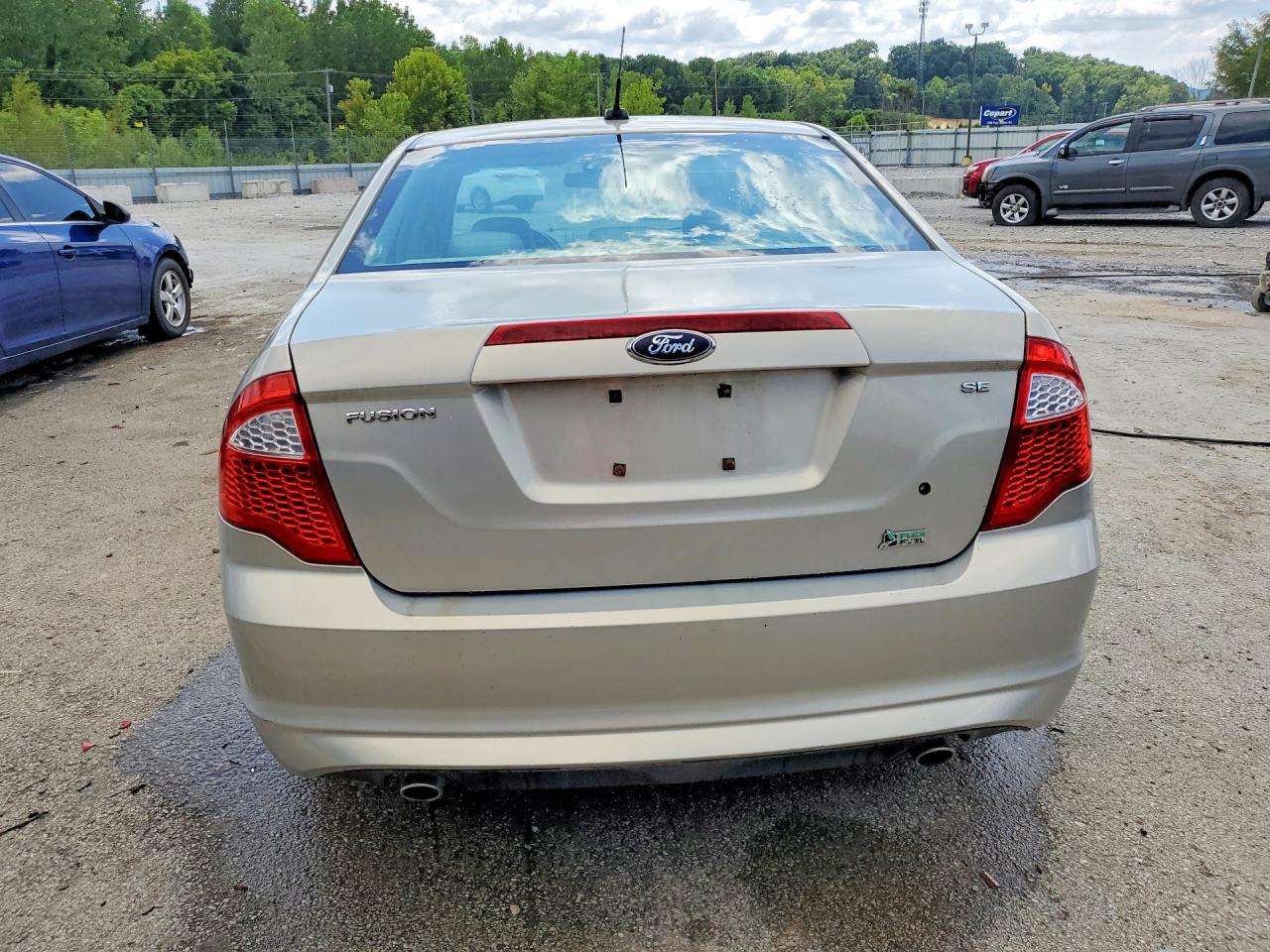 2010 Ford Fusion Se Beige vin: 3FAHP0HG7AR250312