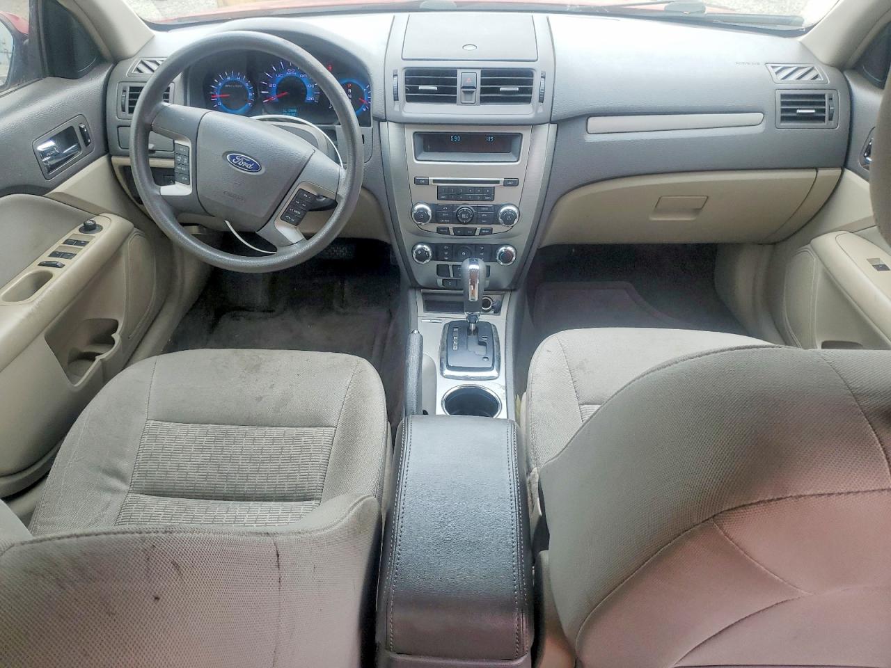 2010 Ford Fusion Se Red vin: 3FAHP0HG7AR356081