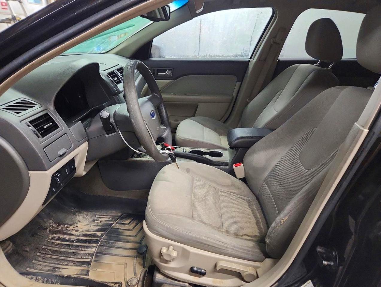 2010 Ford Fusion Se Black vin: 3FAHP0HG7AR415100